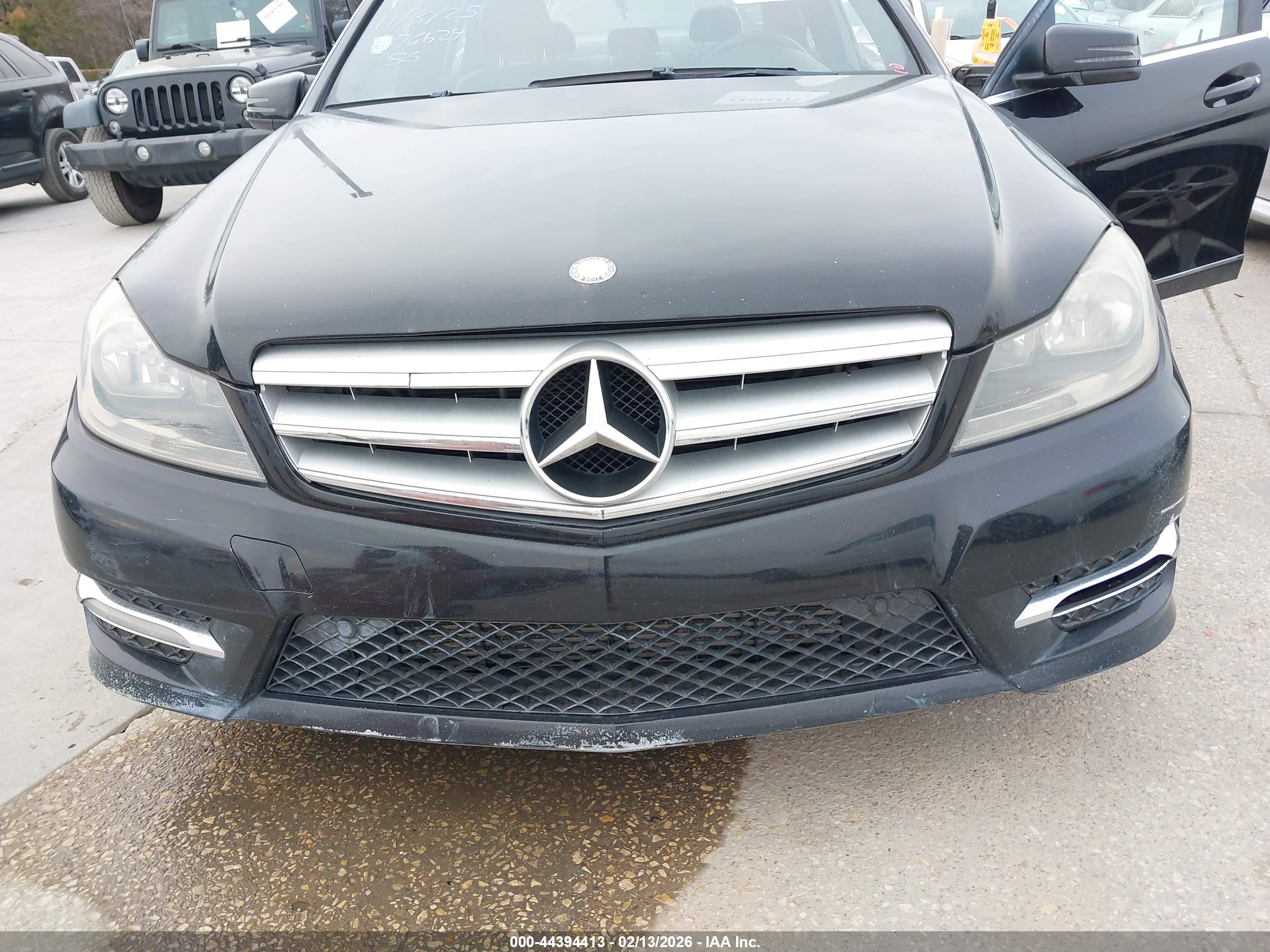 MERCEDES-BENZ C image 6