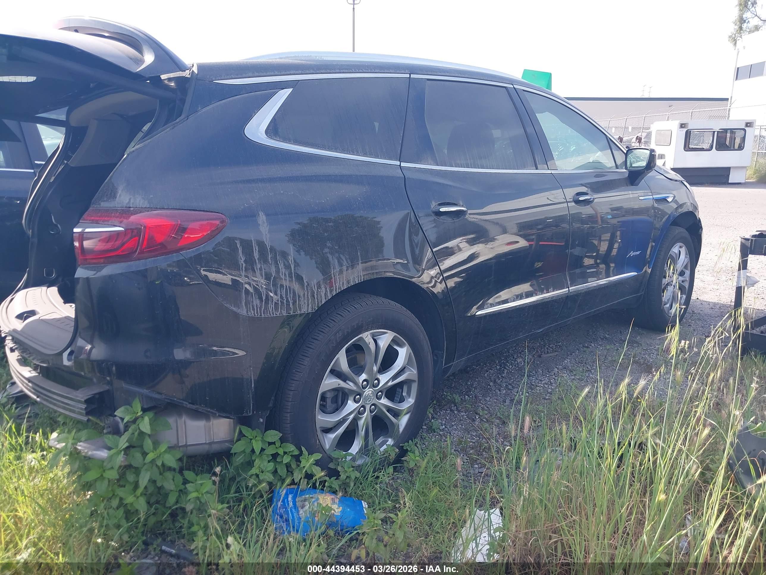 BUICK ENCLAVE image 4
