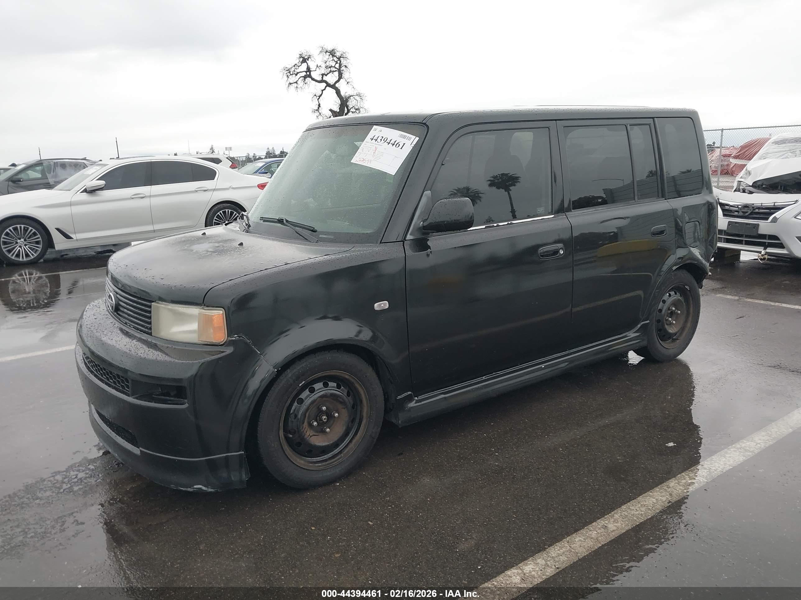 SCION XB image 2