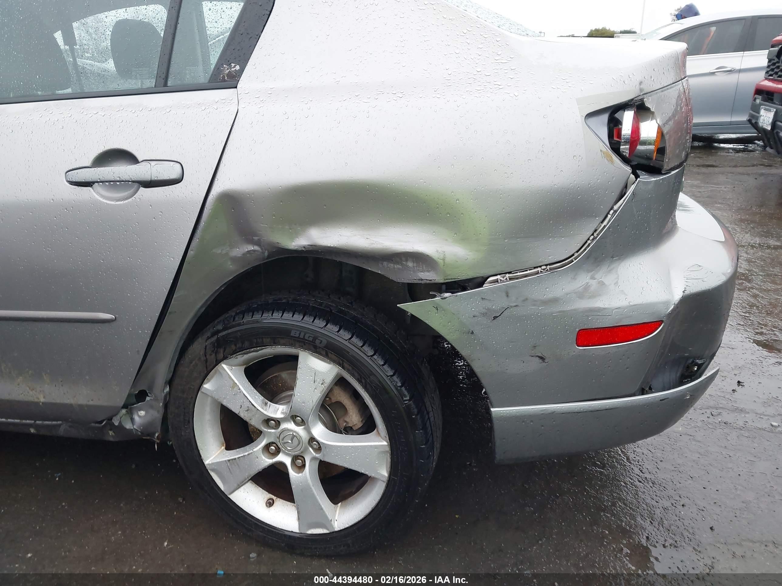 MAZDA MAZDA3 image 6