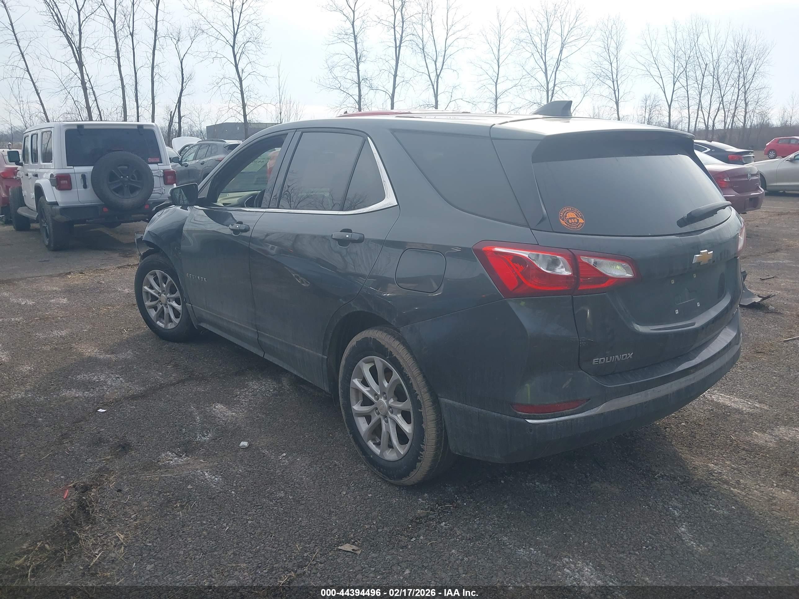 CHEVROLET EQUINOX image 3