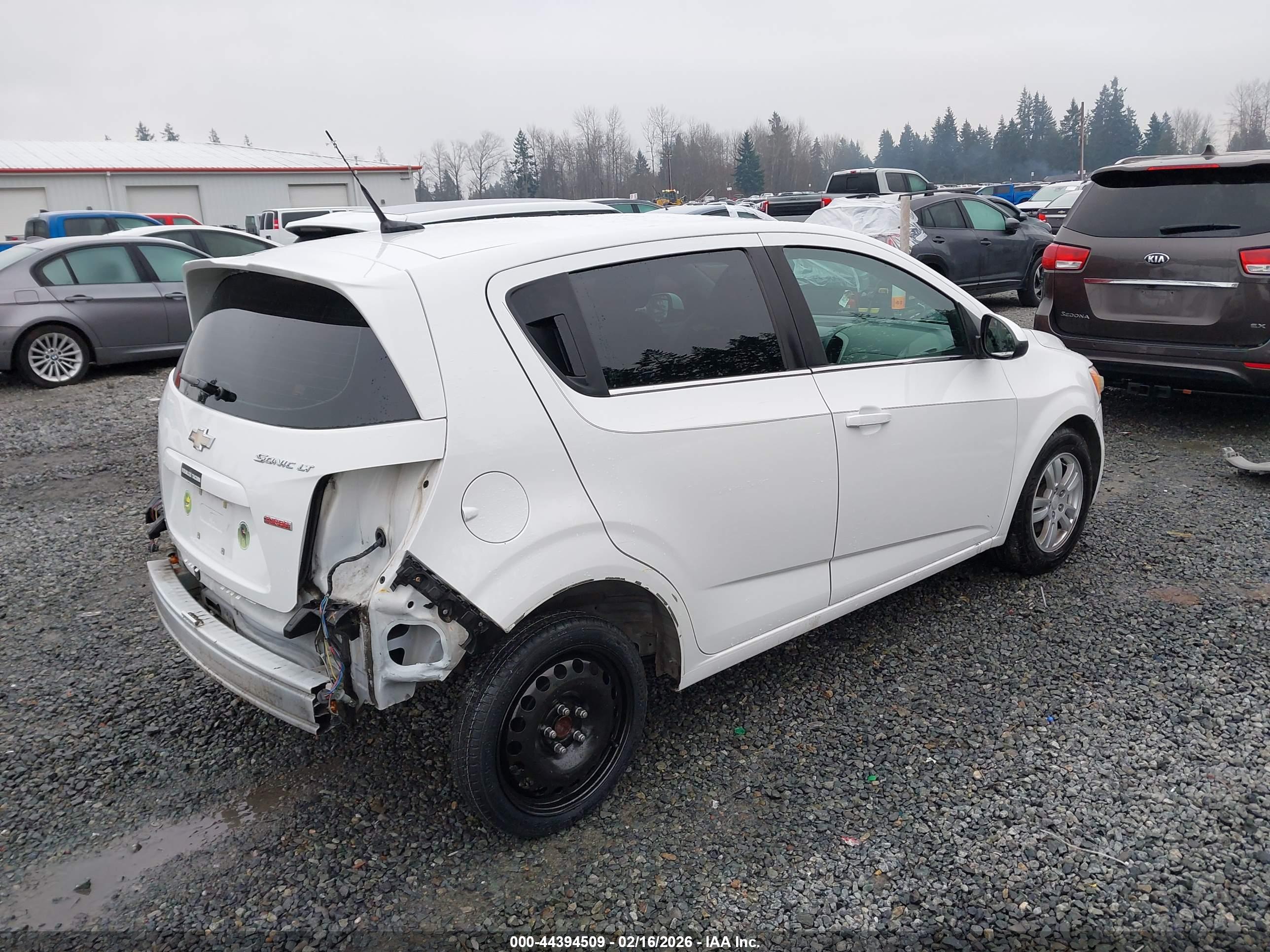 CHEVROLET SONIC image 4
