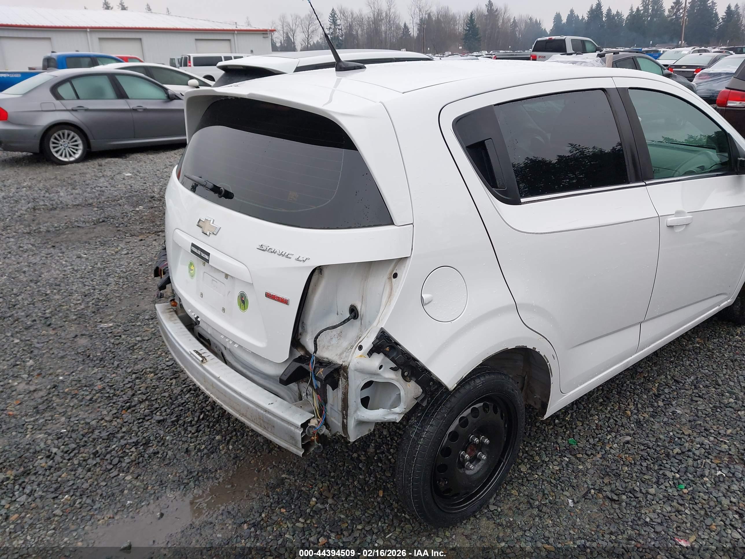 CHEVROLET SONIC image 6