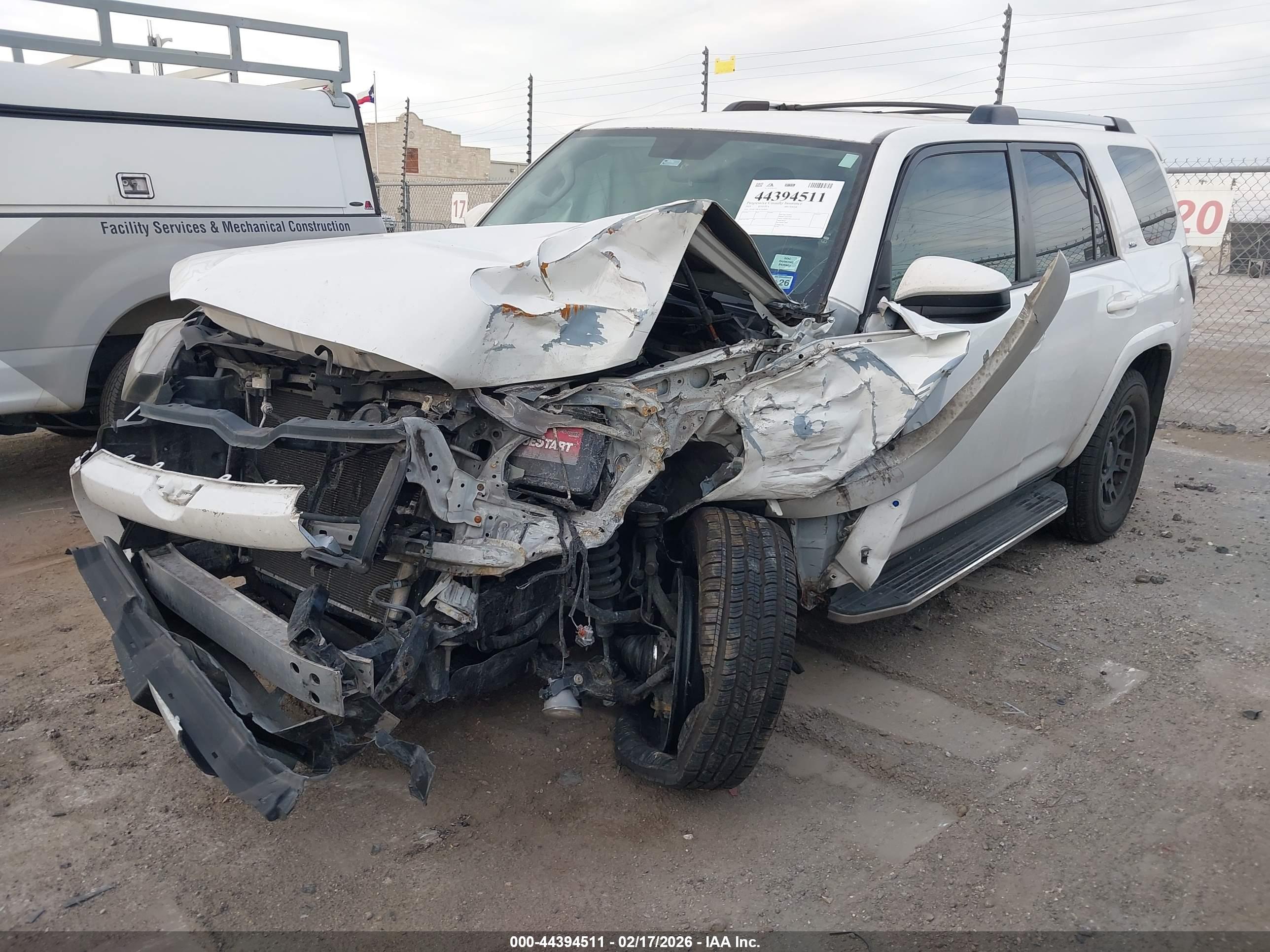 TOYOTA 4RUNNER image 2