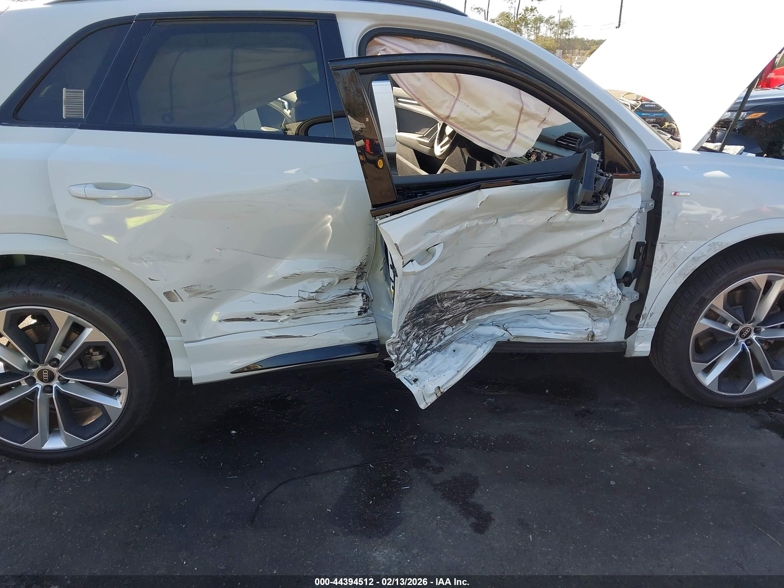 AUDI Q3 image 6