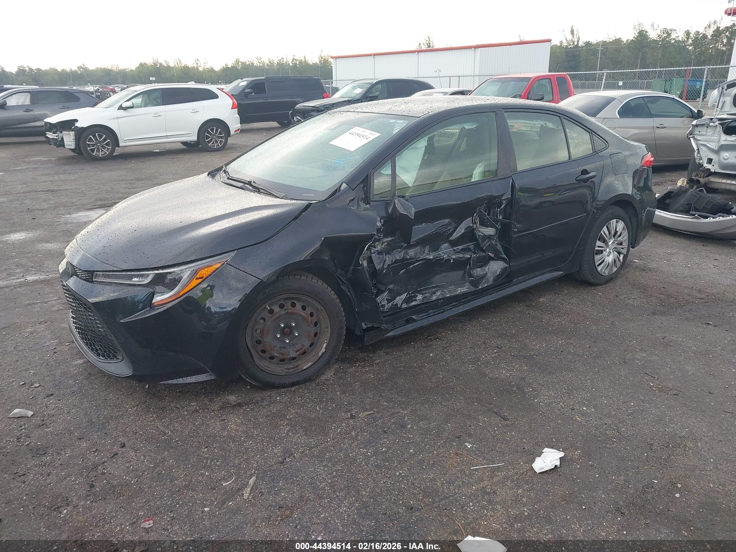 TOYOTA COROLLA image 2