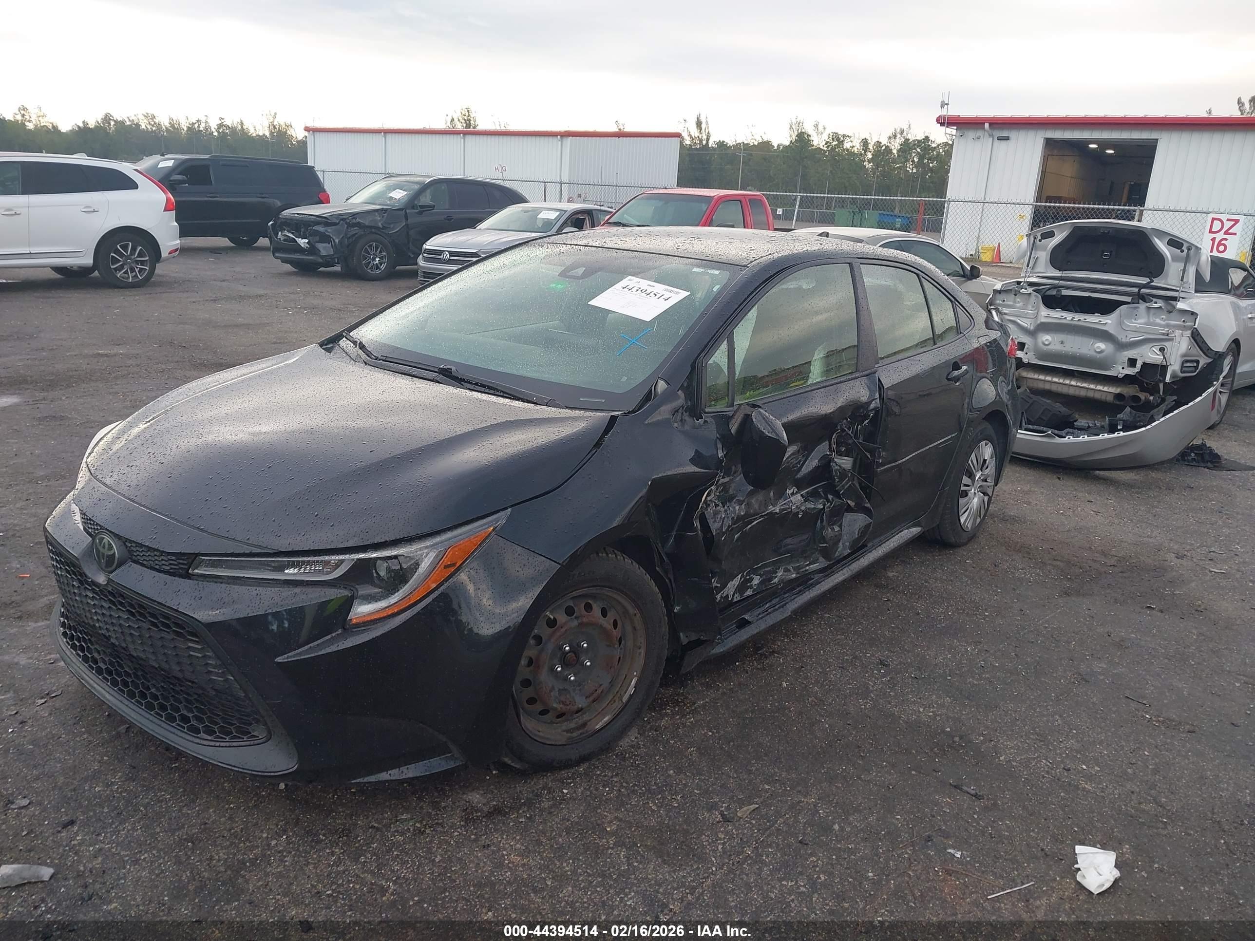TOYOTA COROLLA image 6
