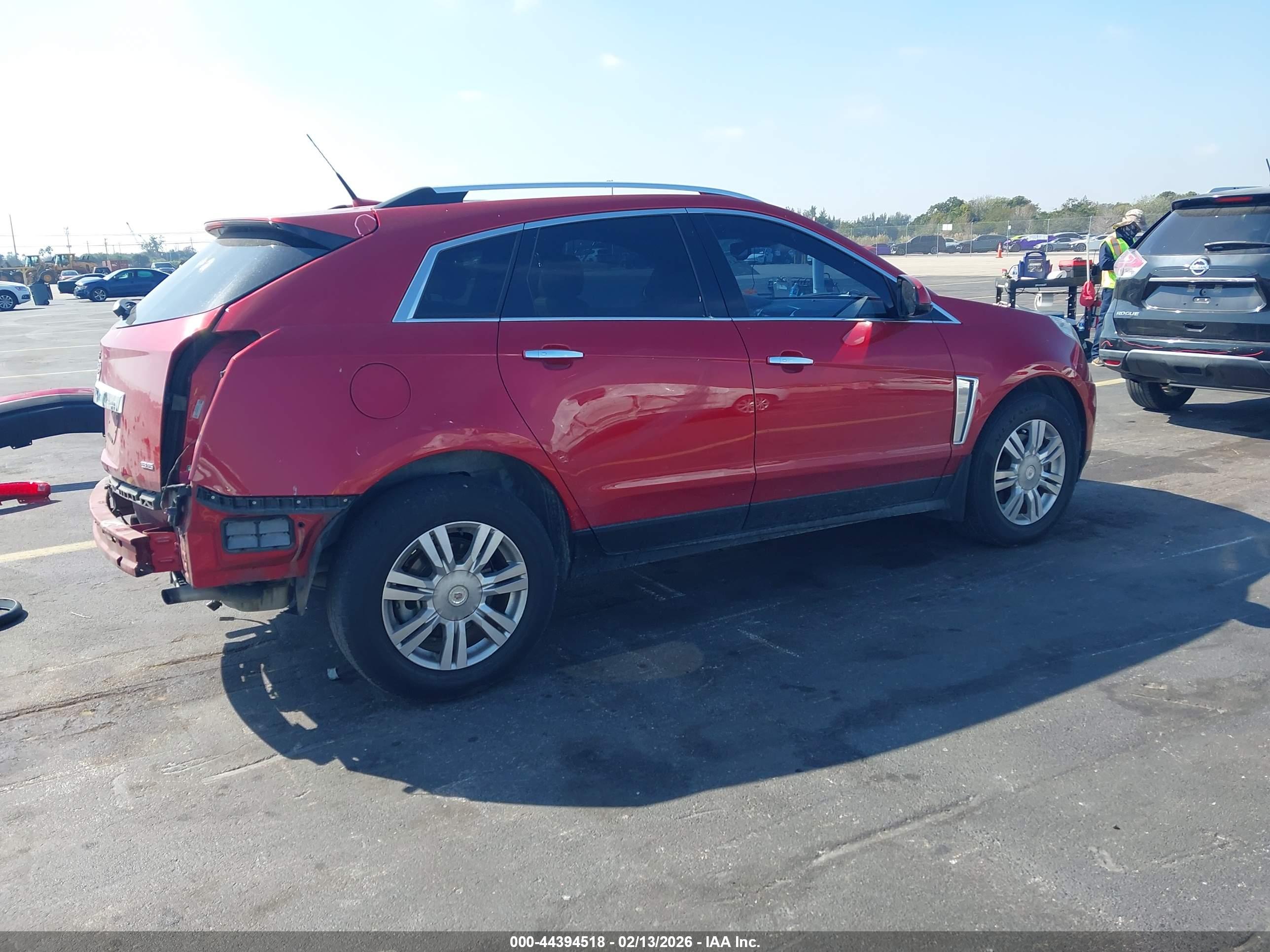 CADILLAC SRX image 4
