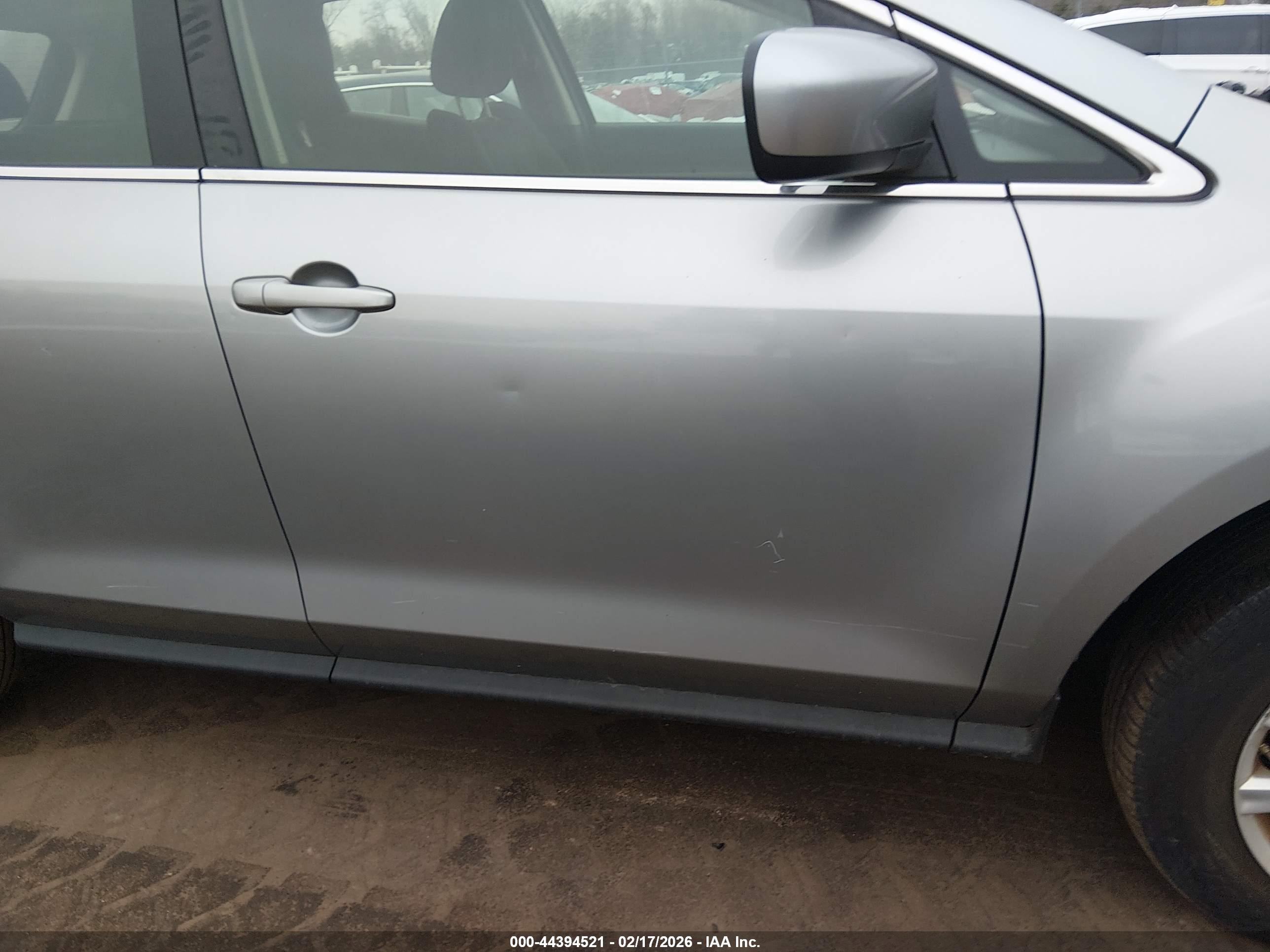 MAZDA CX-7 image 6
