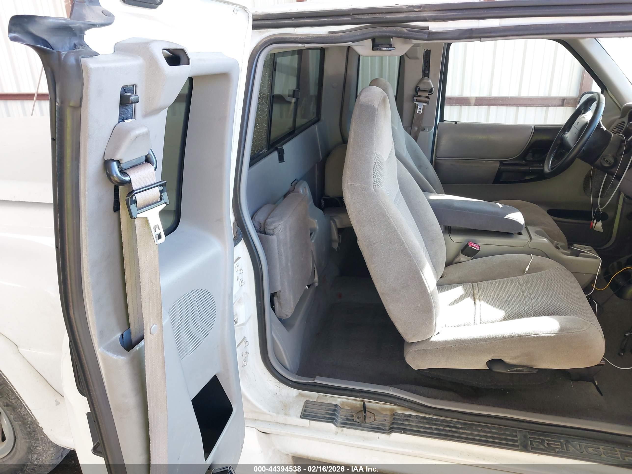 FORD RANGER image 8