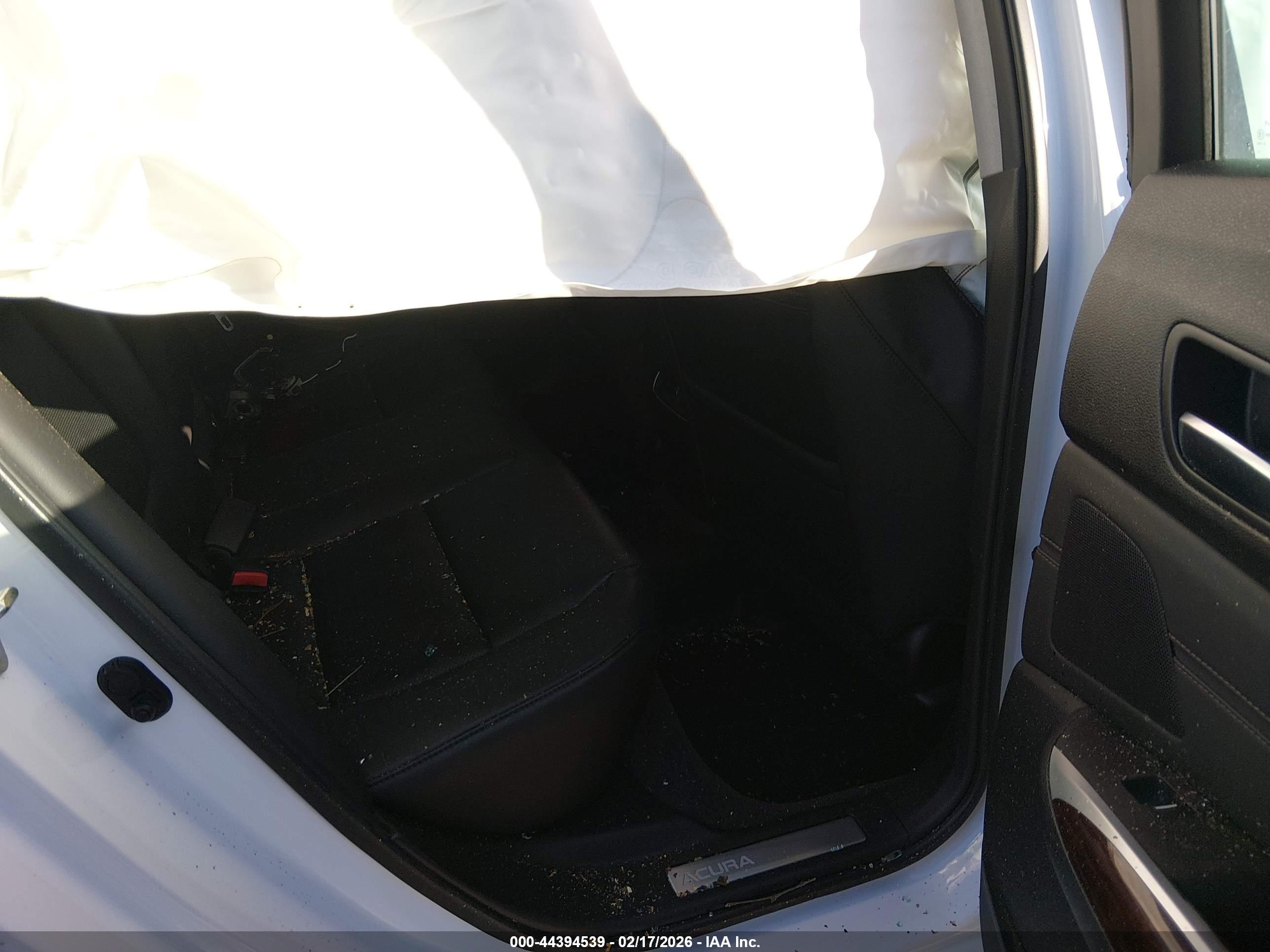 ACURA TLX image 8