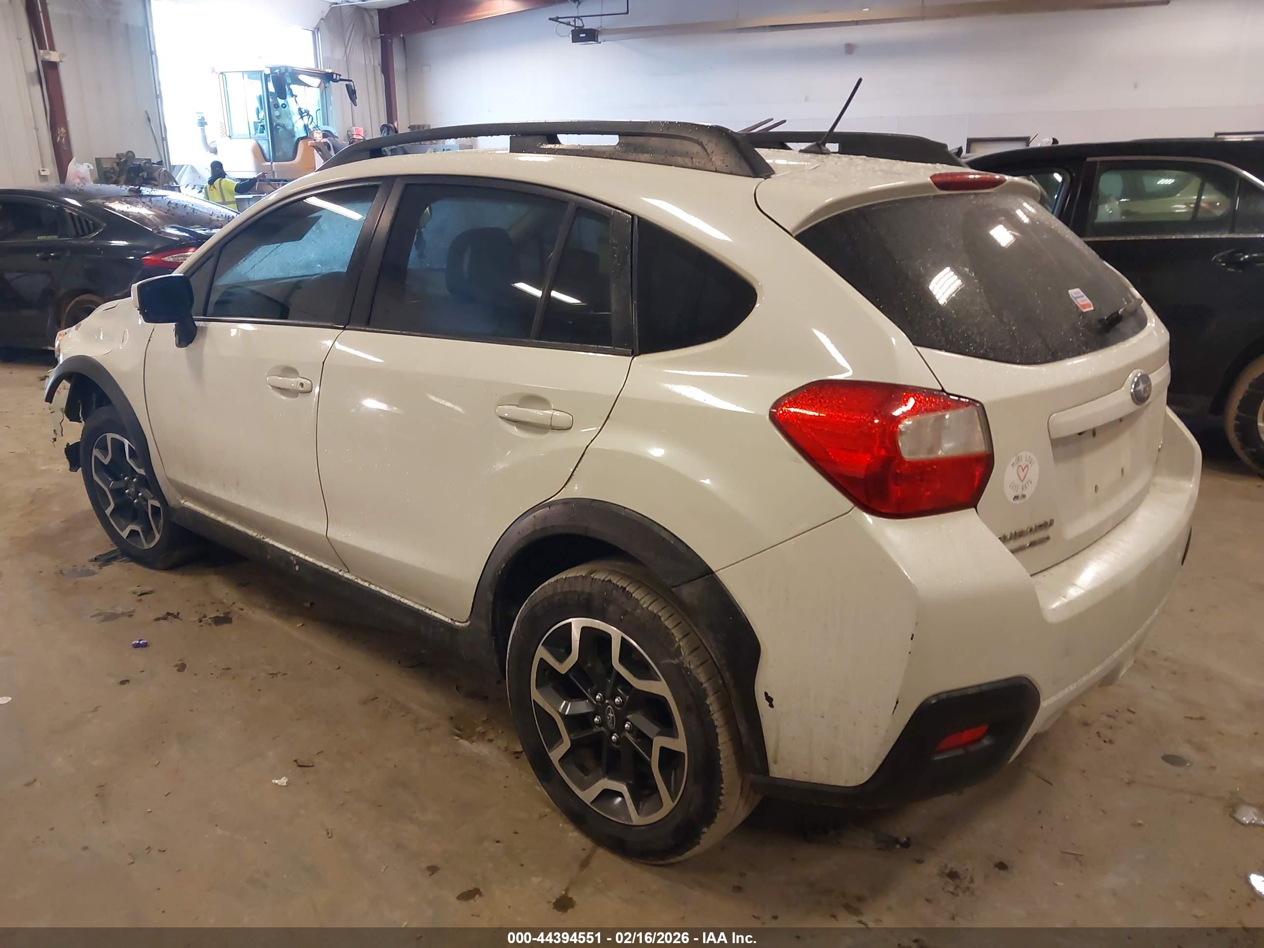 SUBARU CROSSTREK image 3