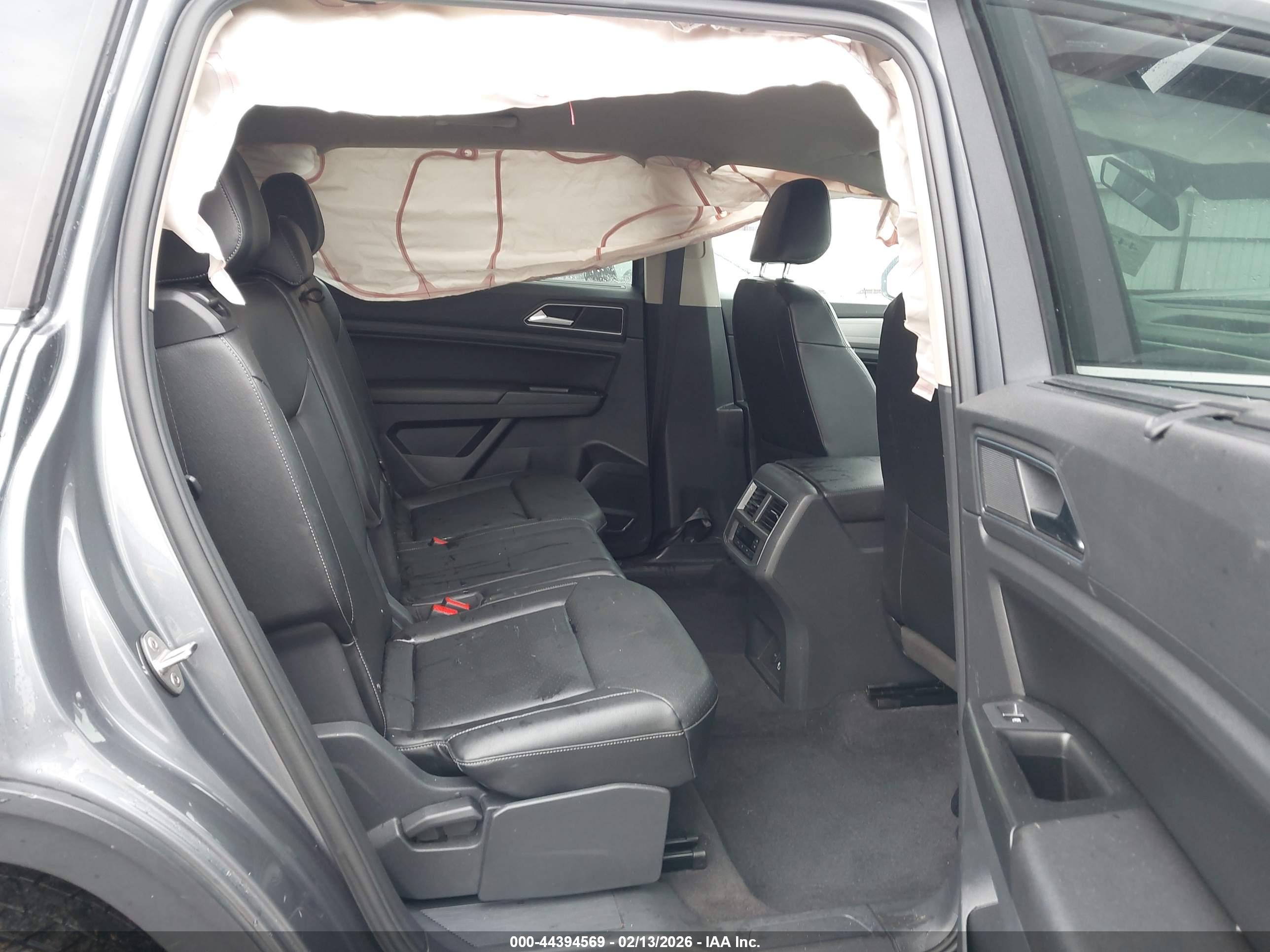 VOLKSWAGEN ATLAS image 8