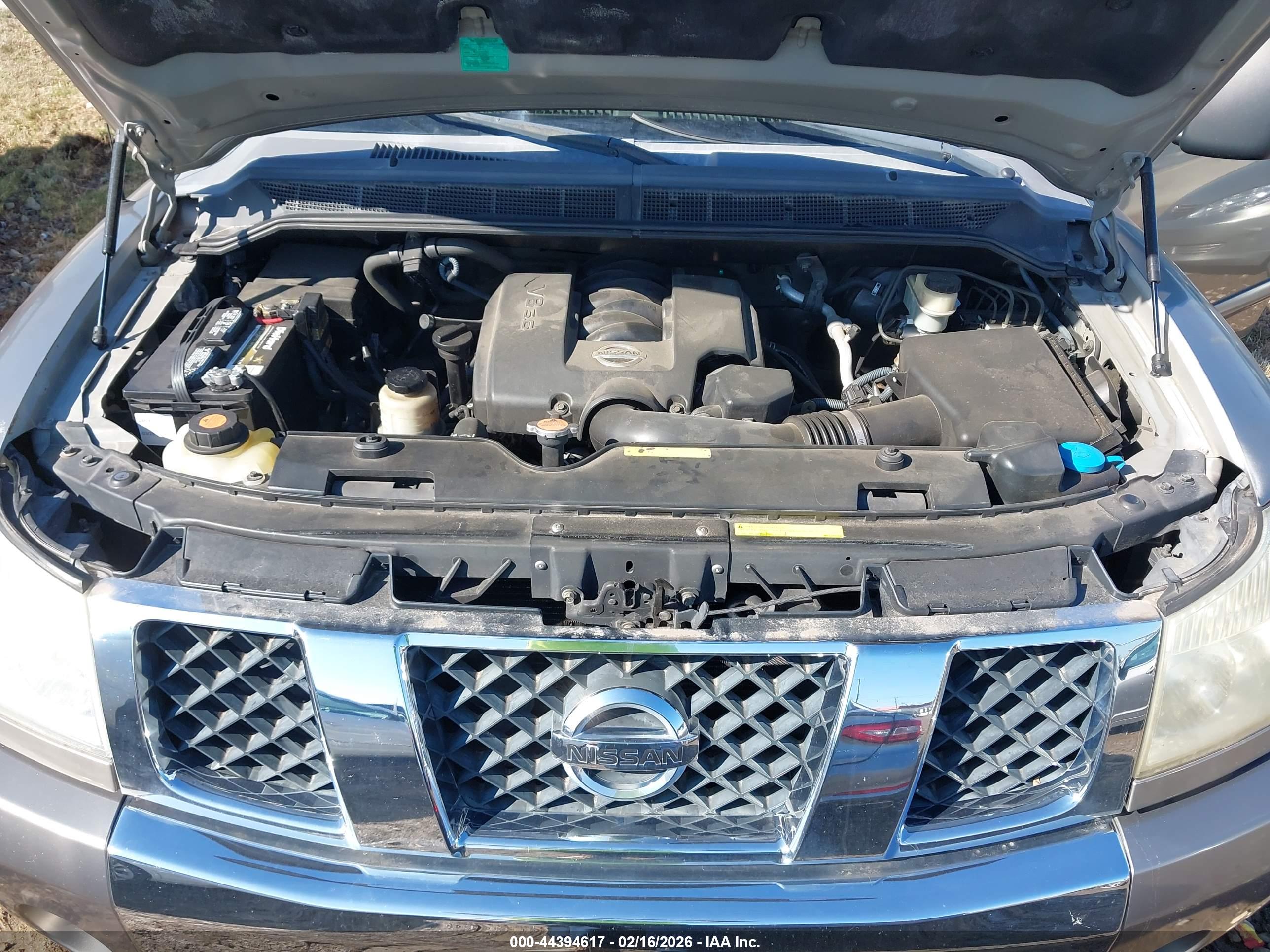 NISSAN TITAN image 10