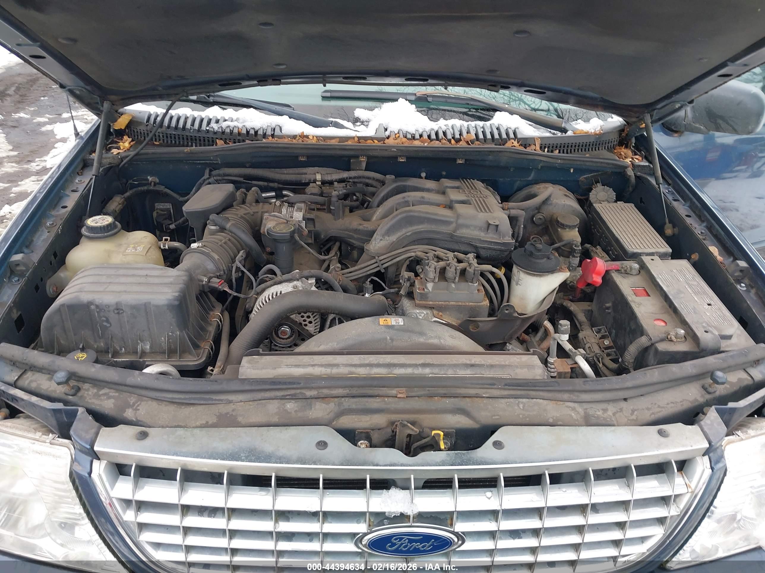 FORD EXPLORER image 10