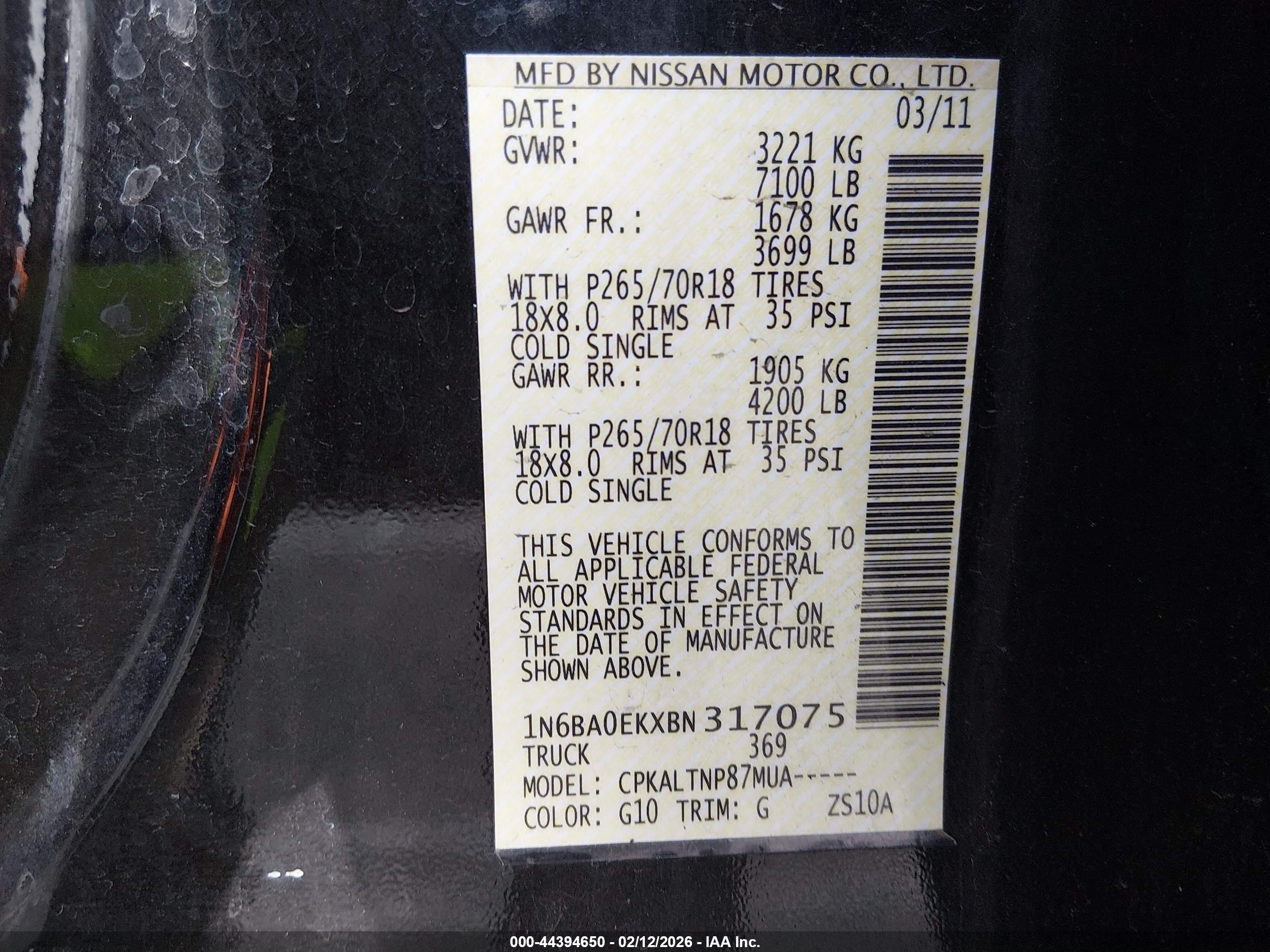 NISSAN TITAN image 9