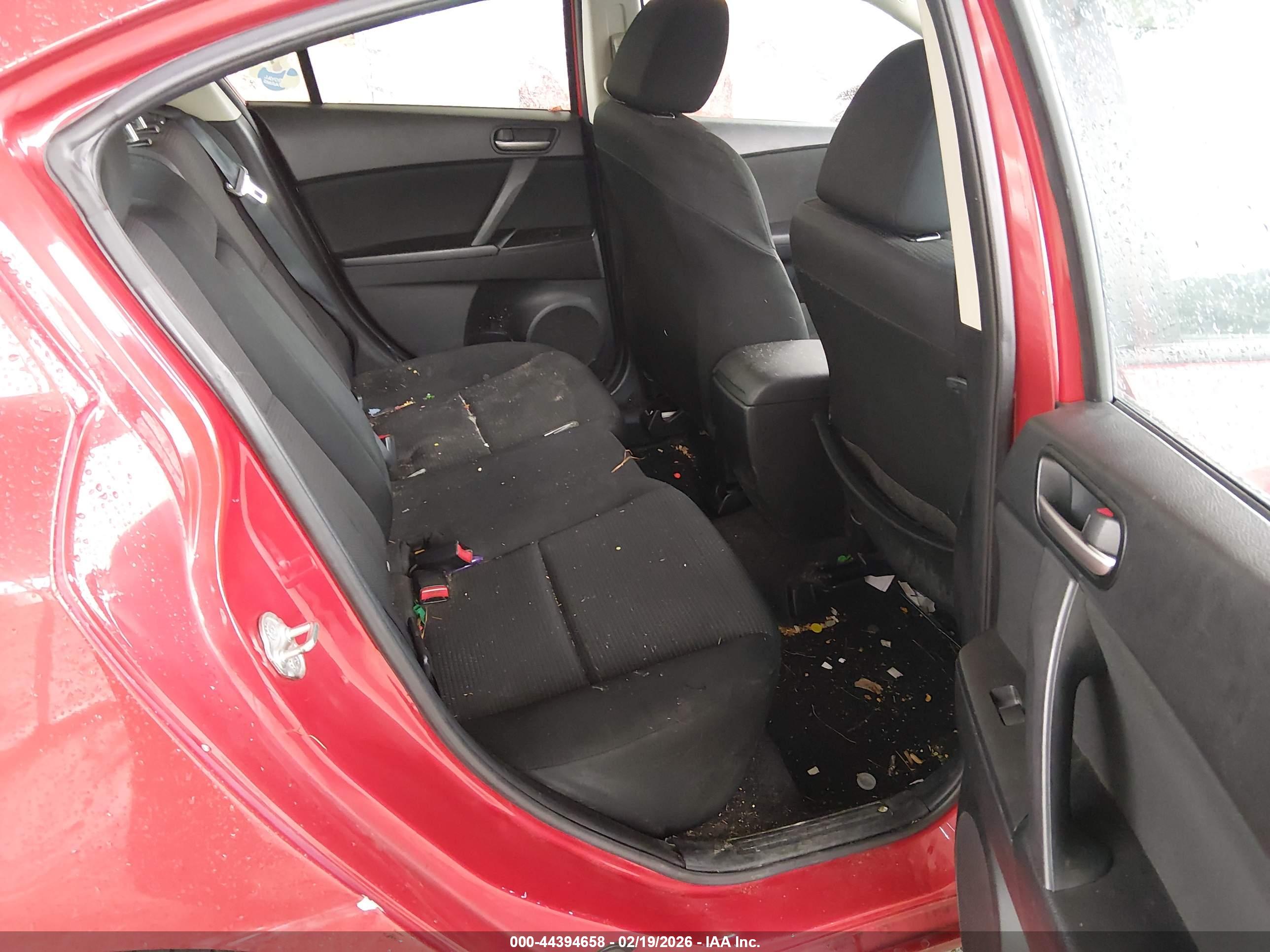 MAZDA MAZDA3 image 8