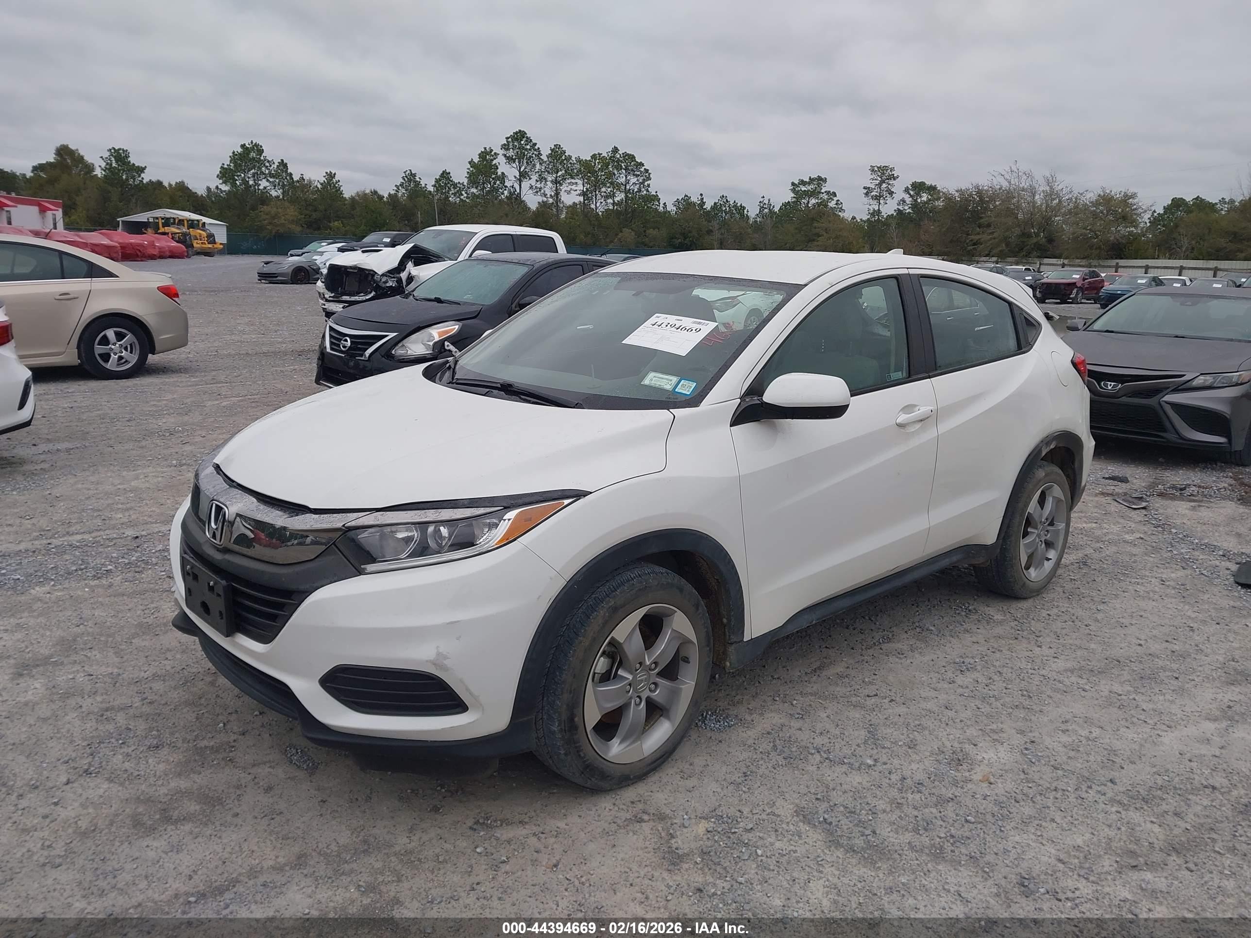 HONDA HR-V image 2
