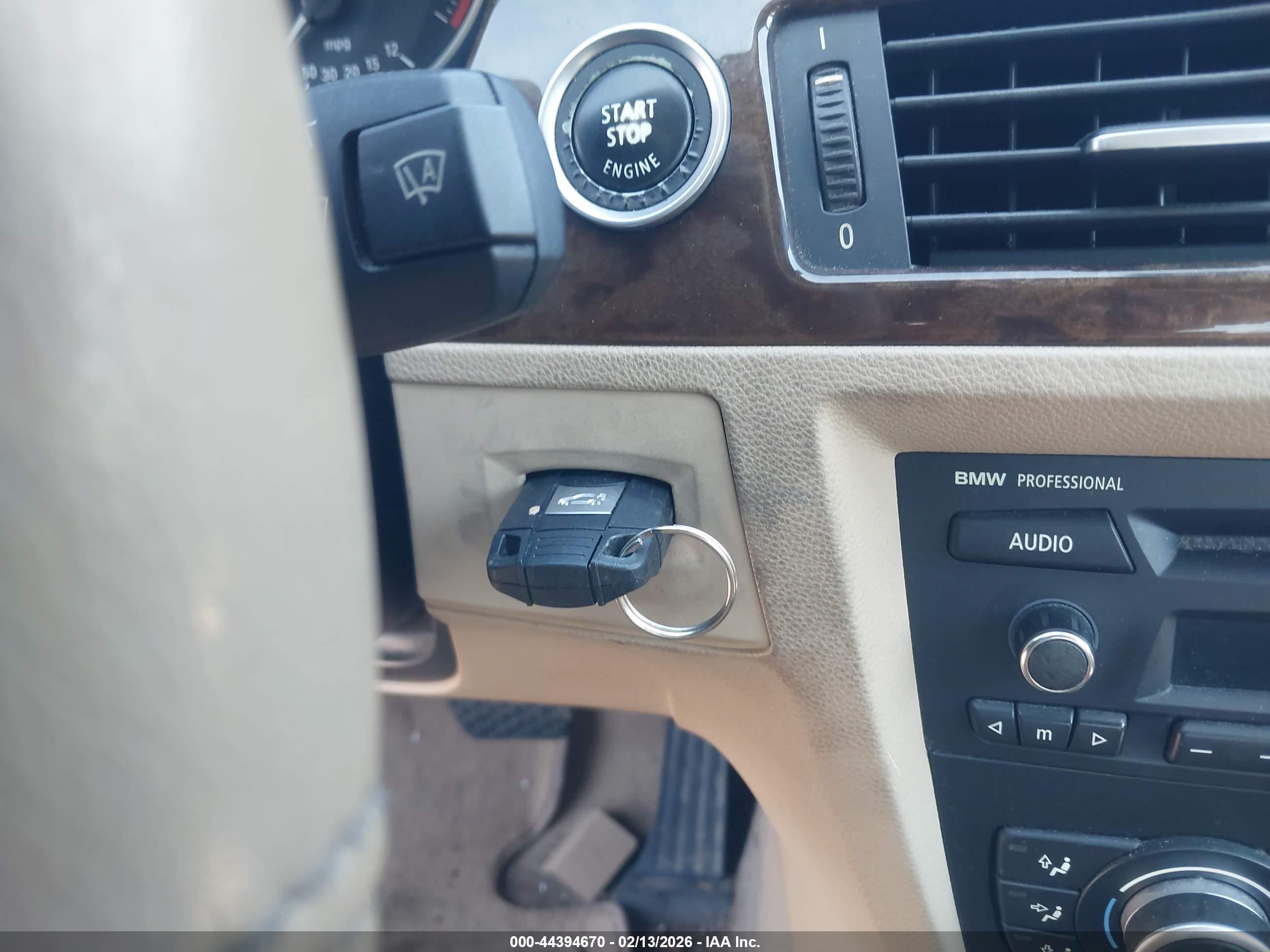 BMW 328I image 11