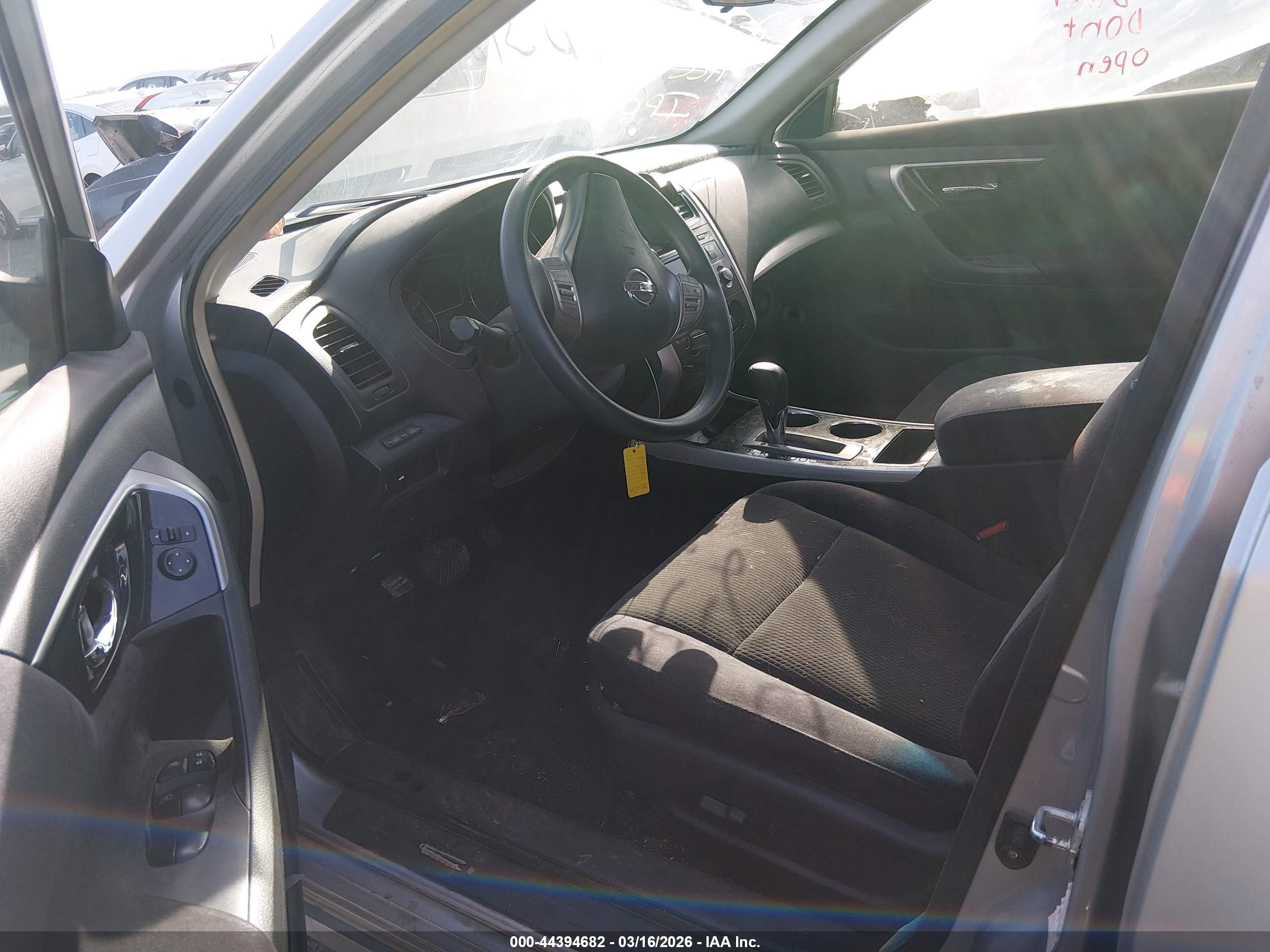 NISSAN ALTIMA image 5