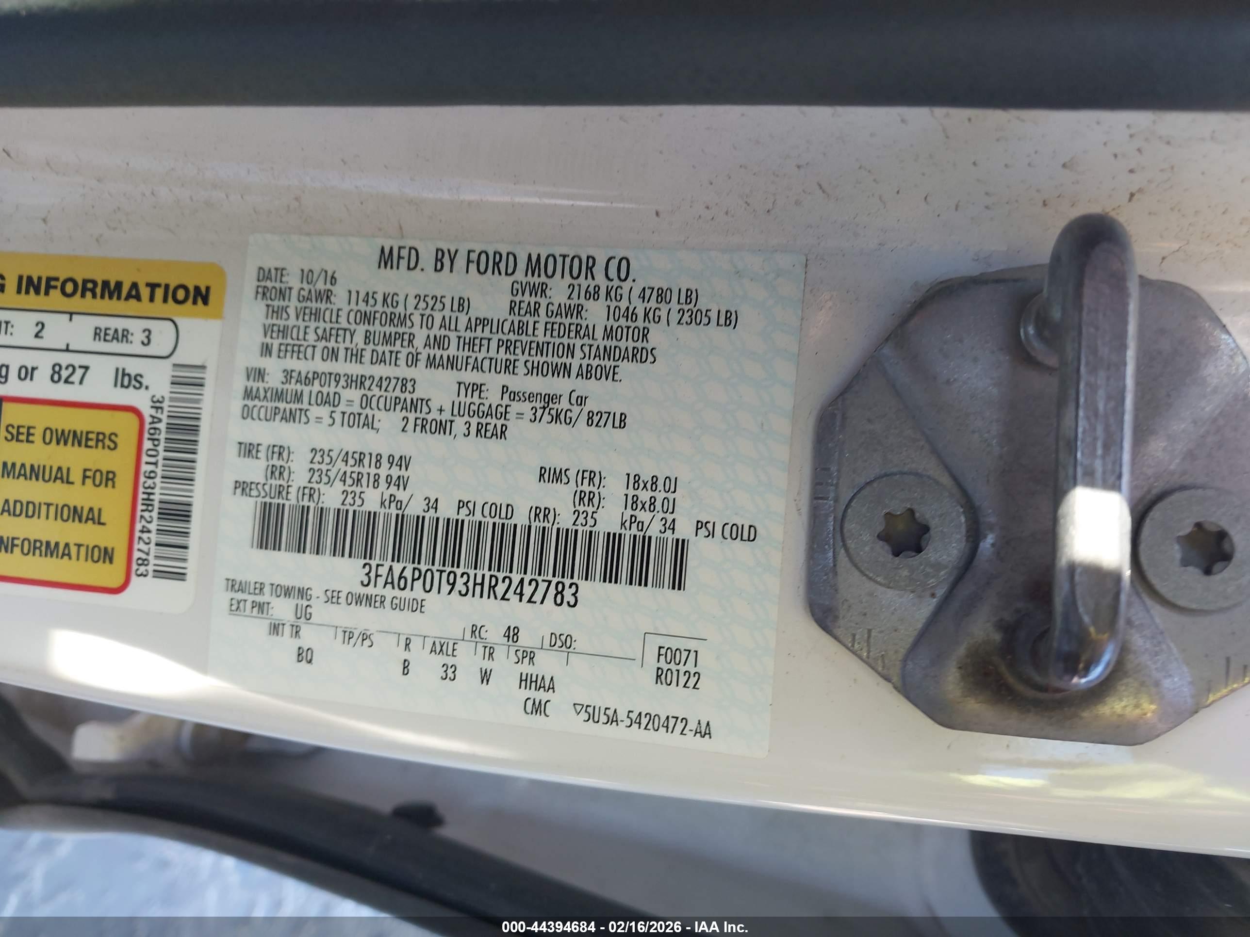 FORD FUSION image 9