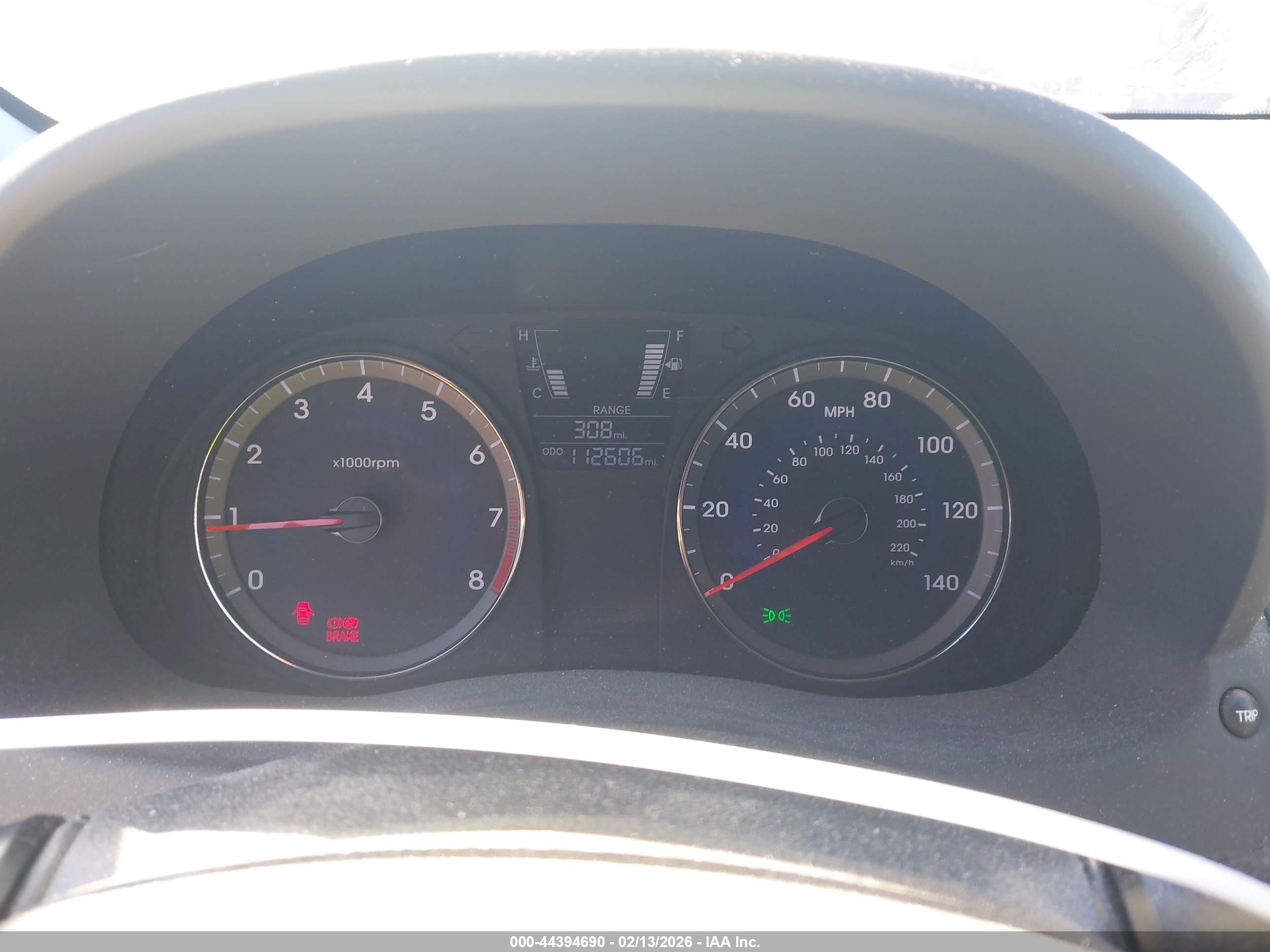 HYUNDAI ACCENT image 7