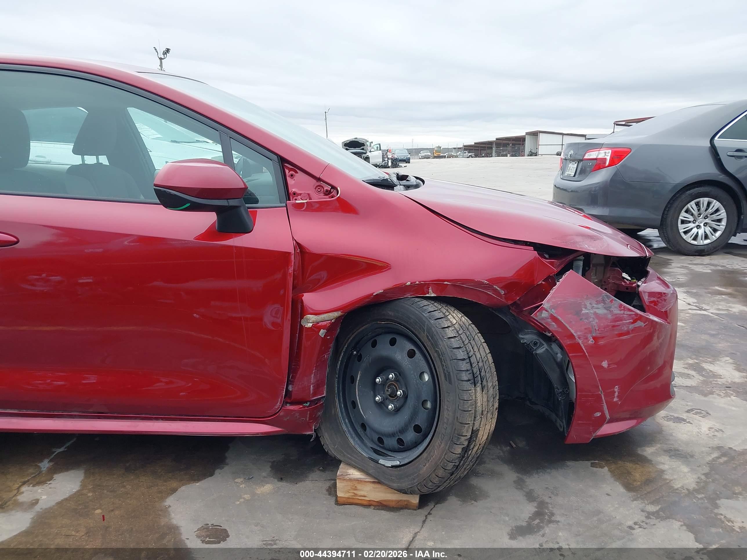 TOYOTA COROLLA image 6
