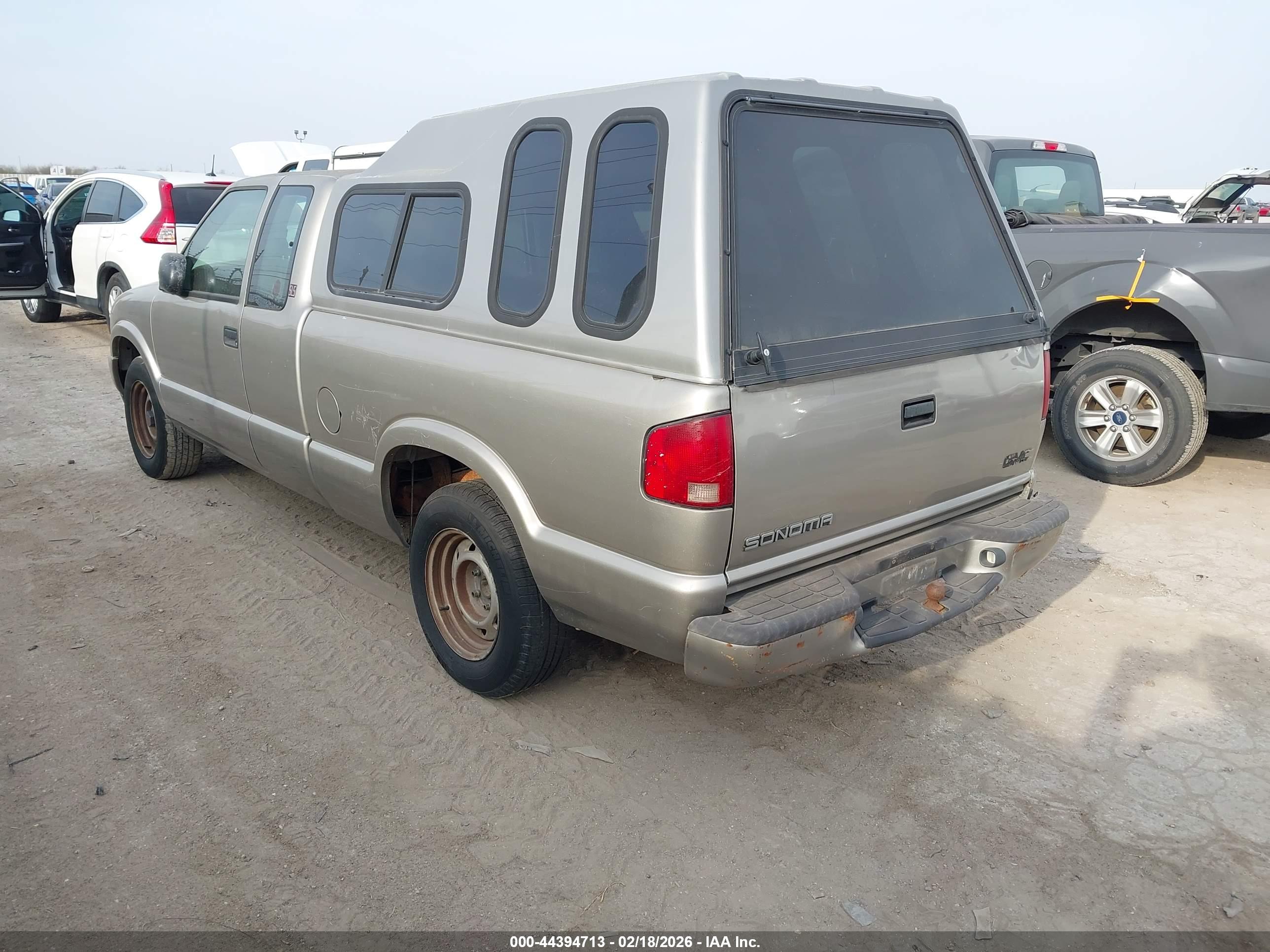 GMC SONOMA image 3