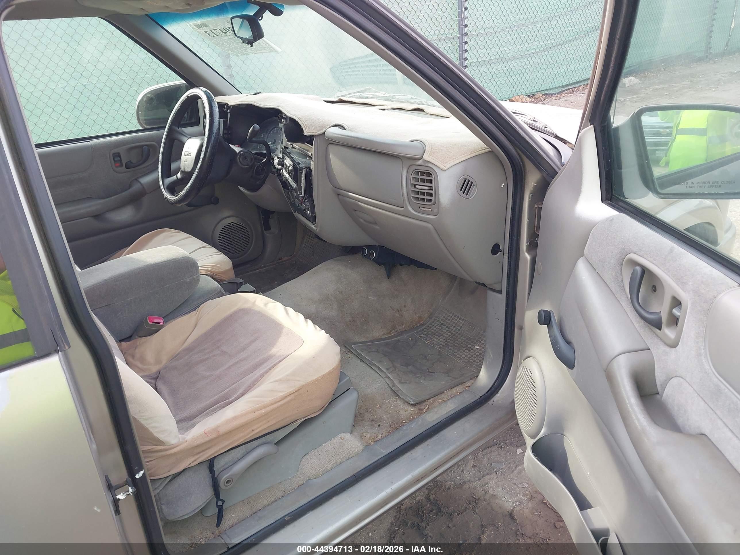 GMC SONOMA image 5