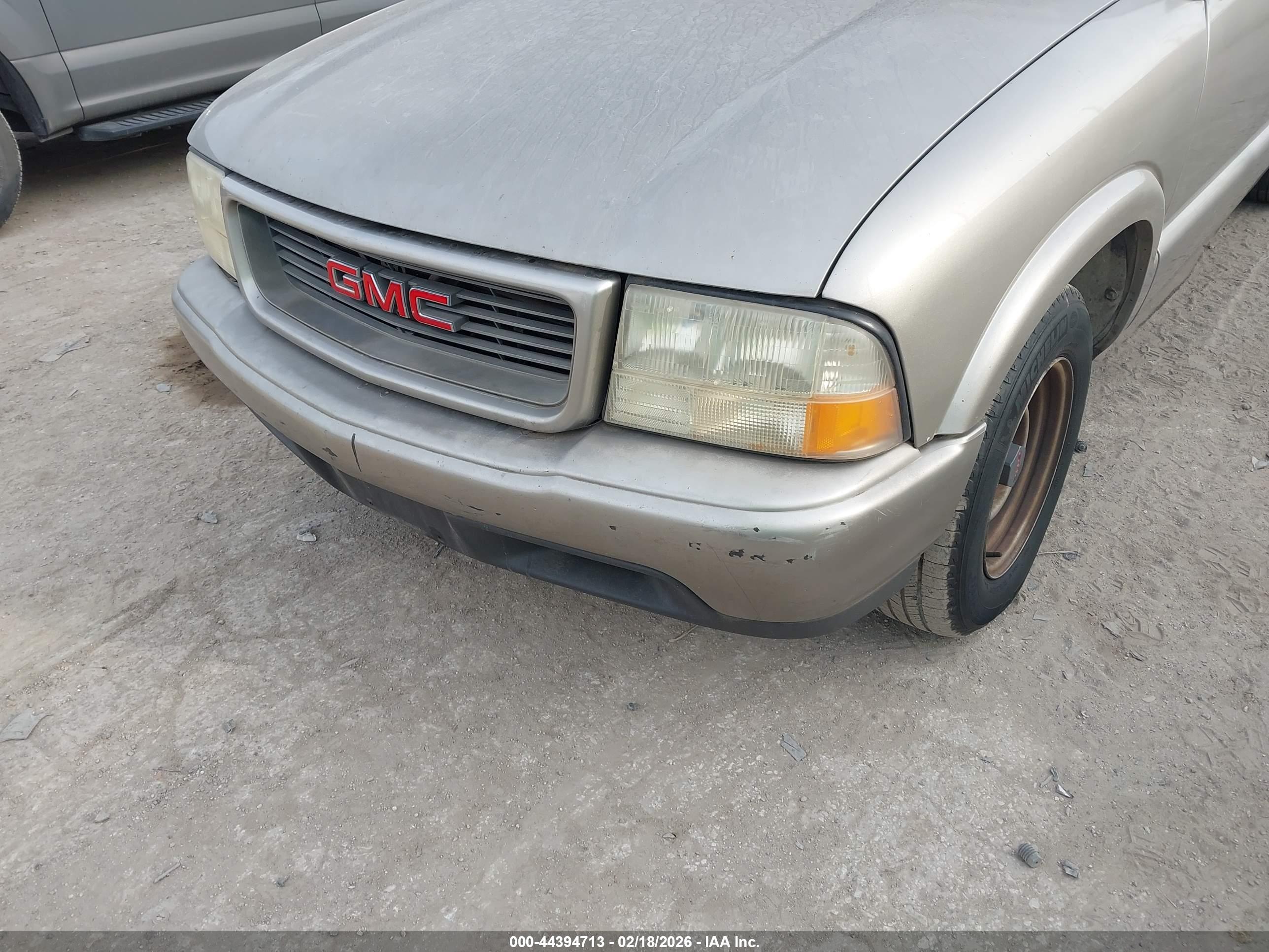 GMC SONOMA image 6
