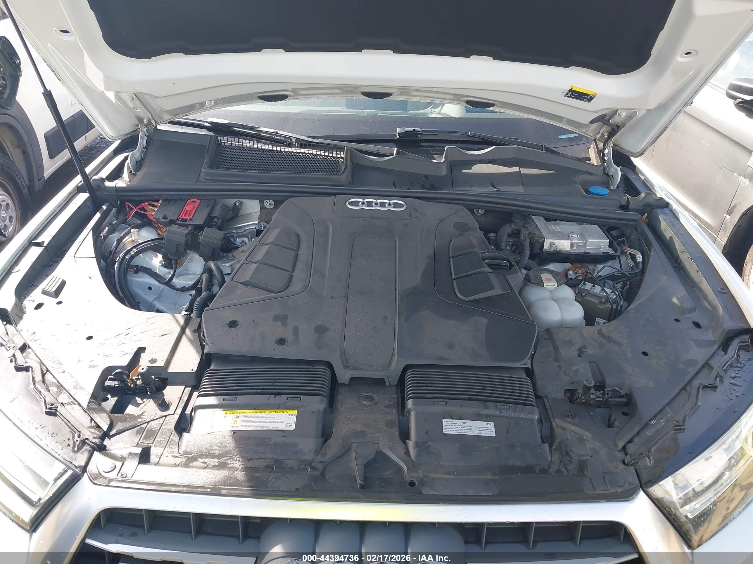 AUDI Q7 image 10