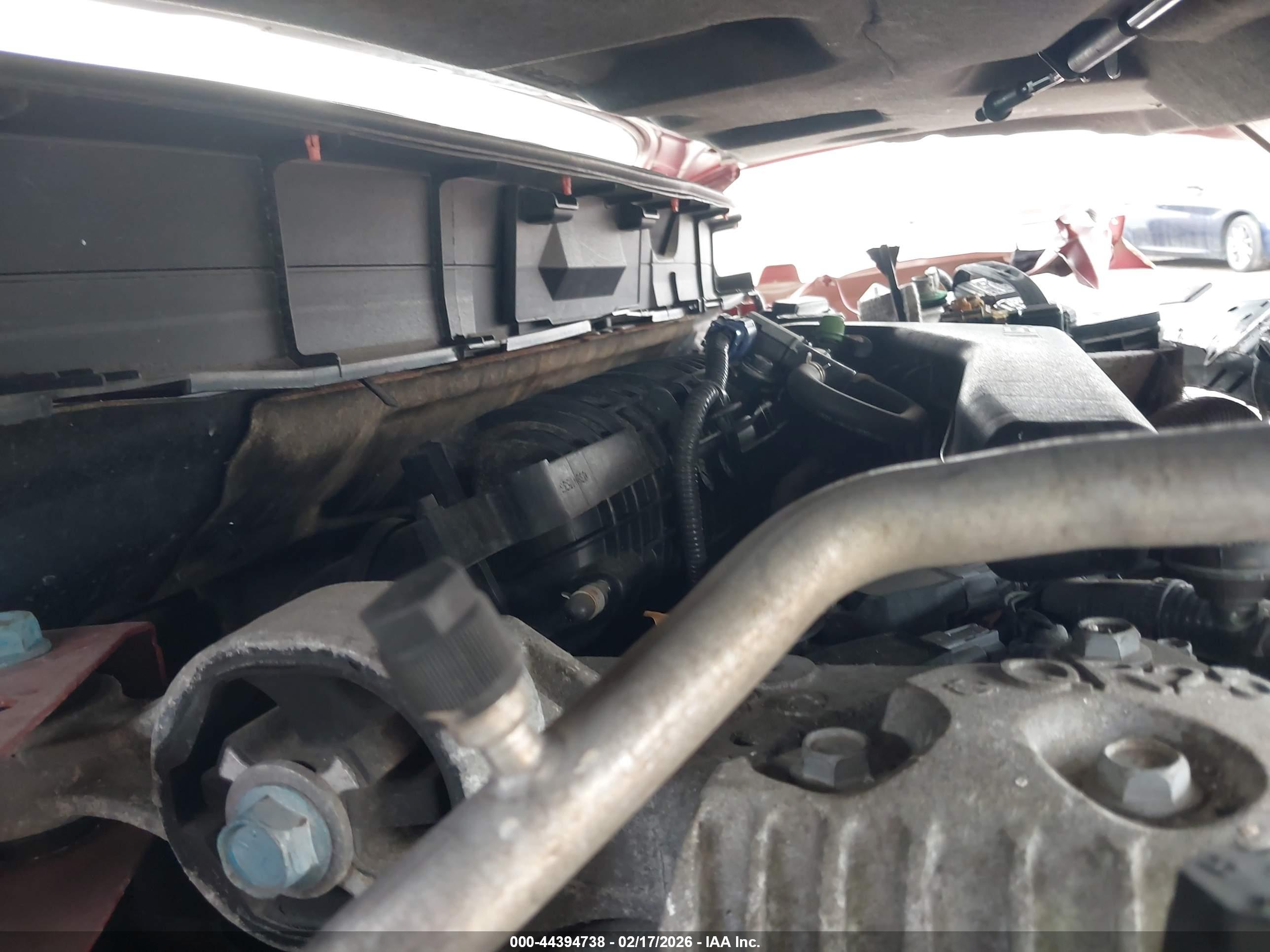 NISSAN ROGUE image 10