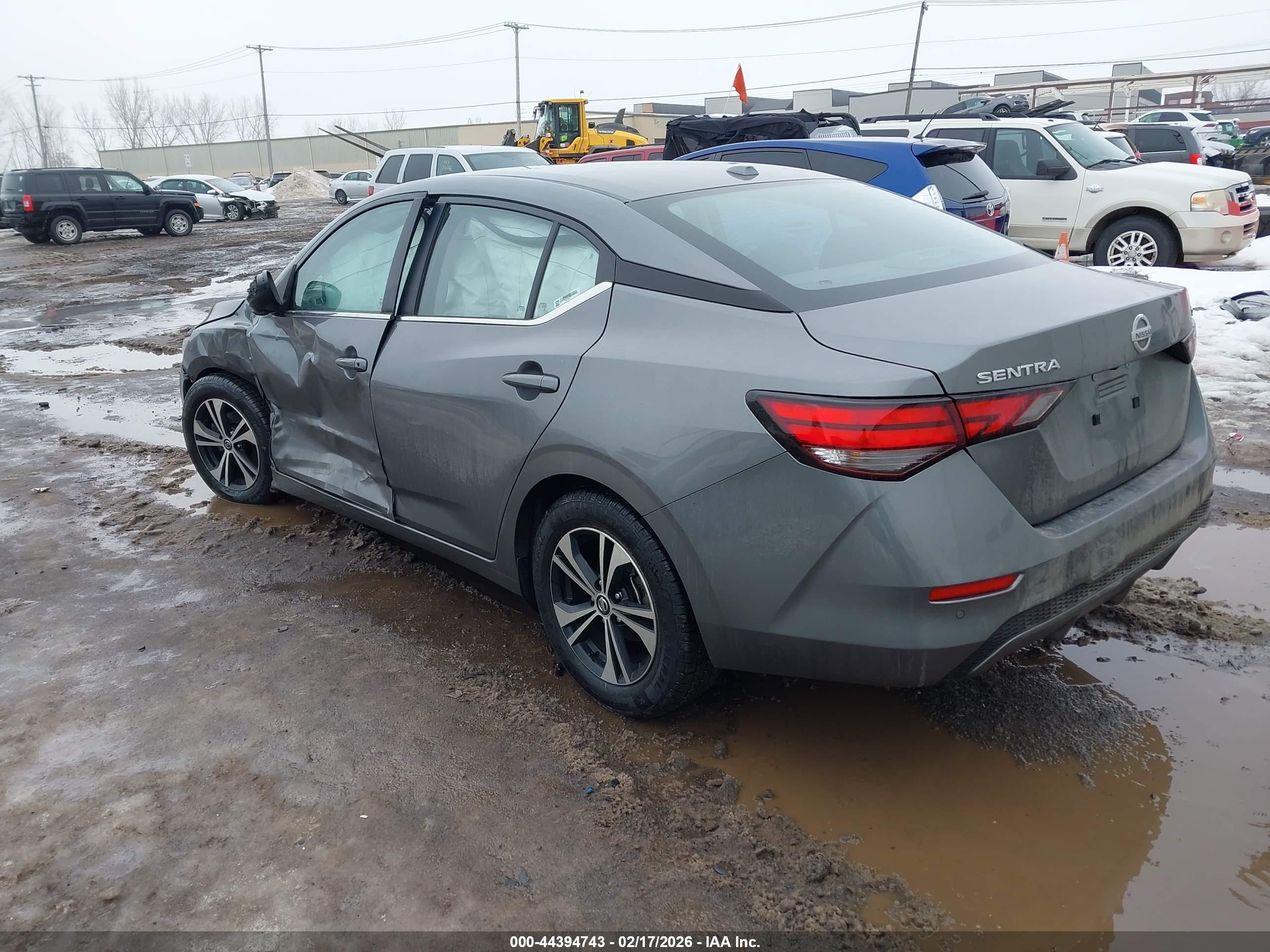 NISSAN SENTRA image 3