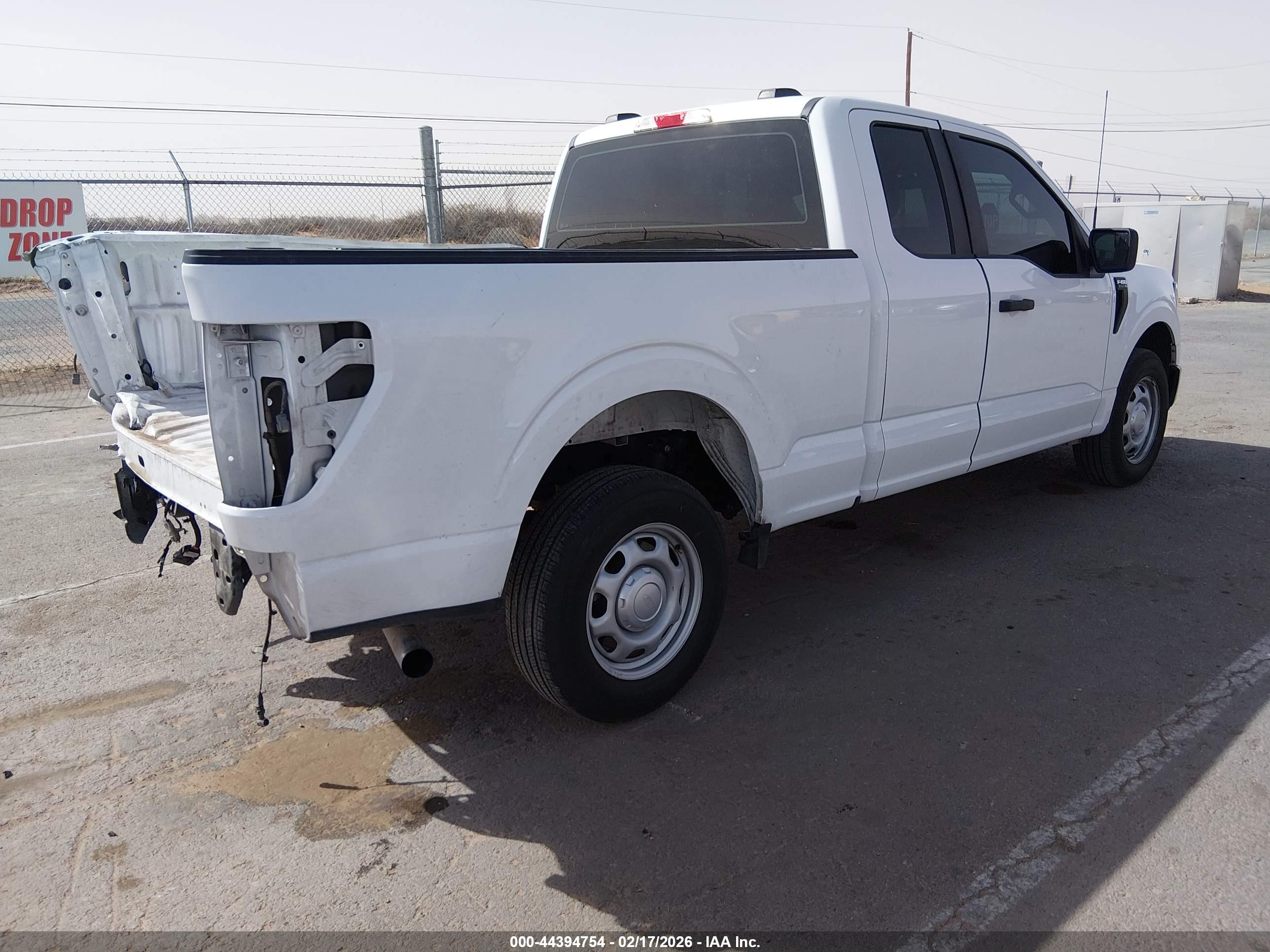 FORD F-150 image 4