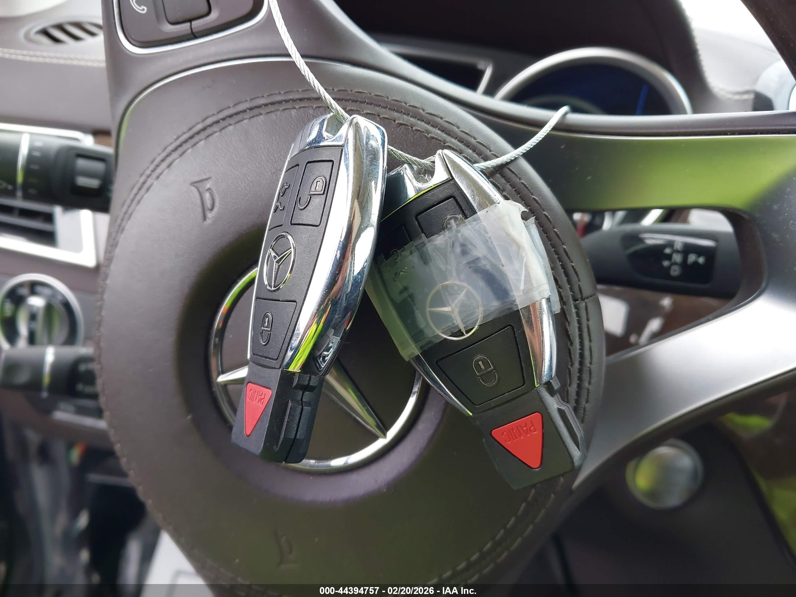 MERCEDES-BENZ GLS image 11