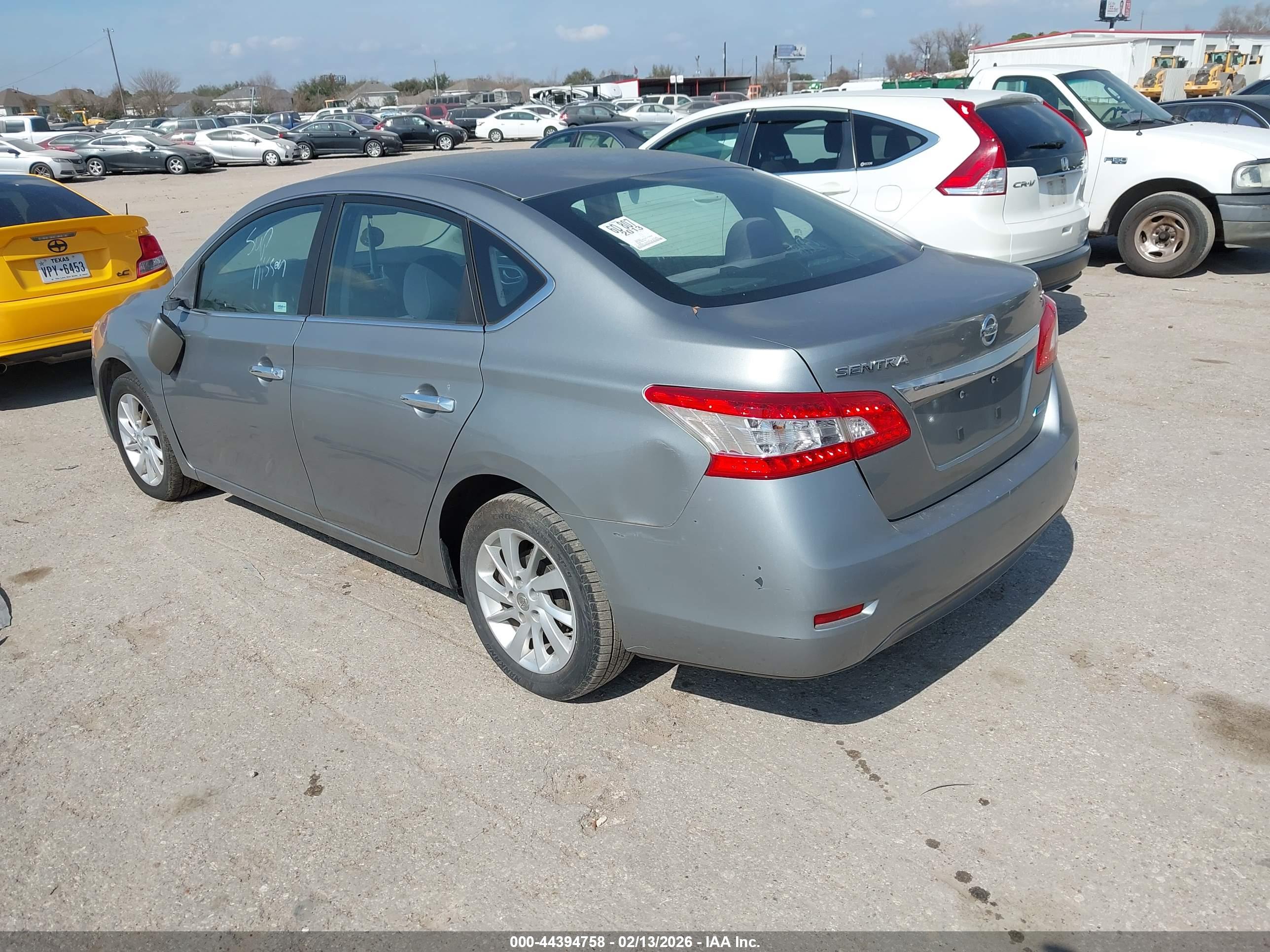 NISSAN SENTRA image 3