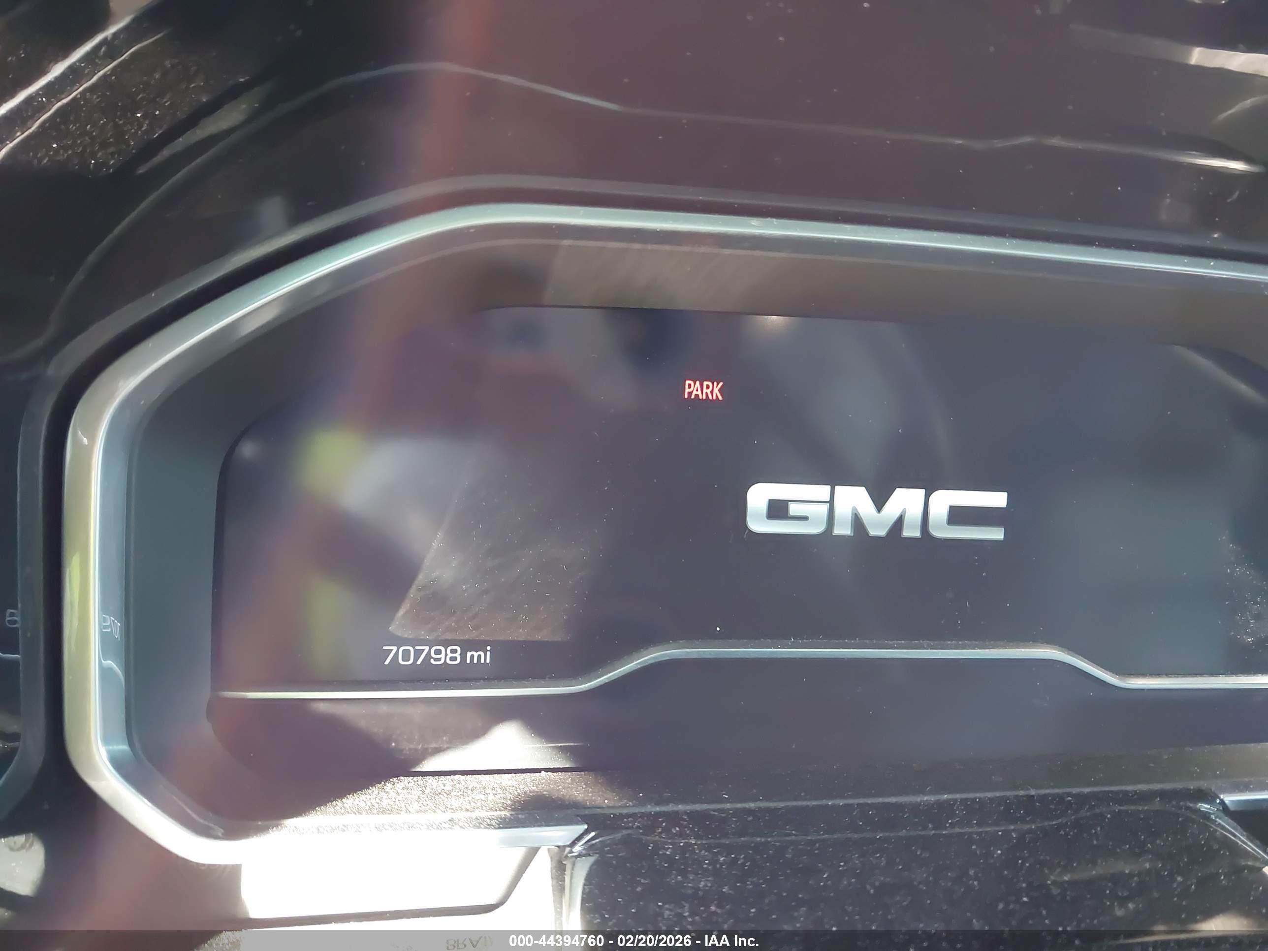 GMC SIERRA image 7