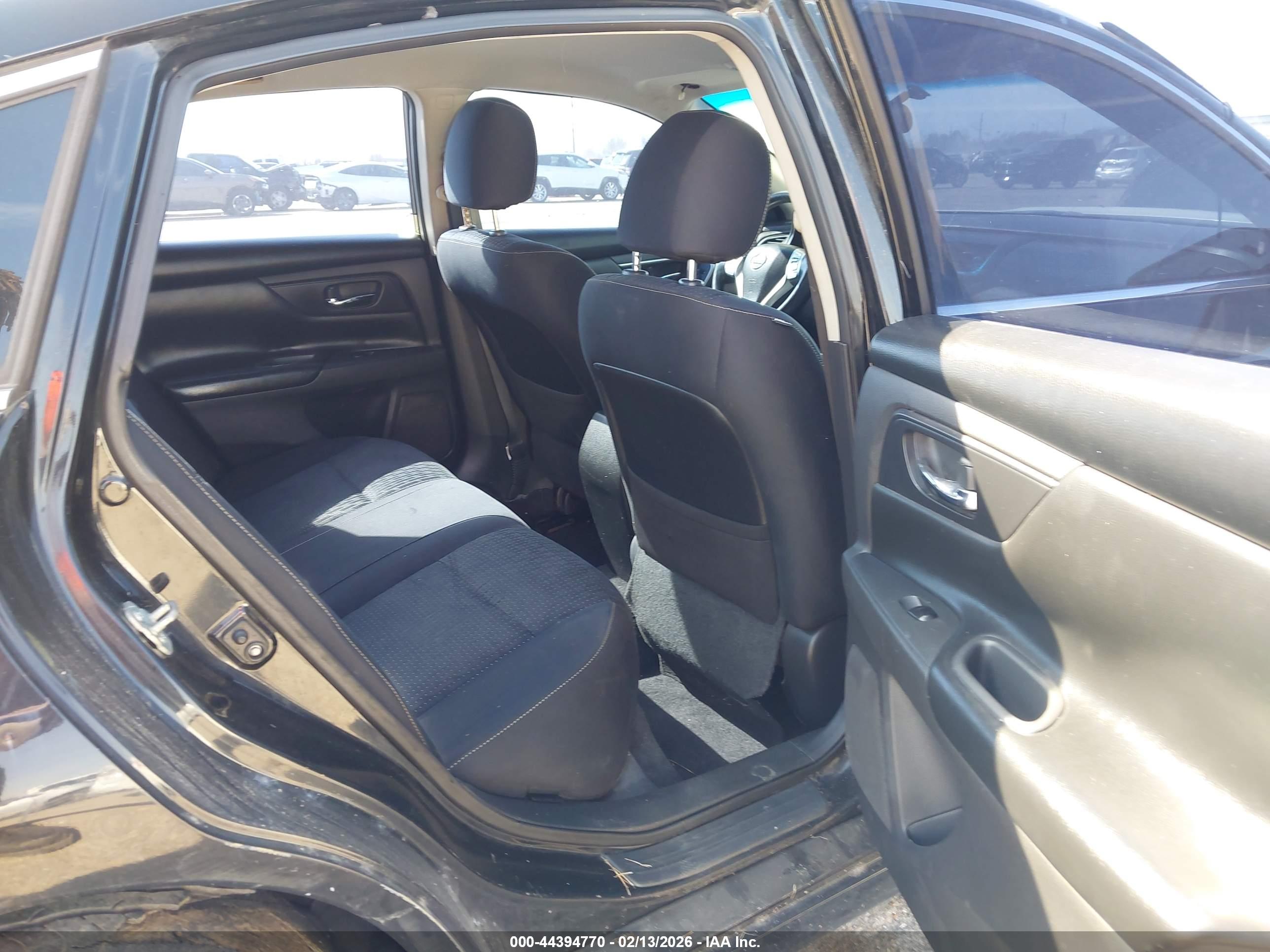 NISSAN ALTIMA image 8