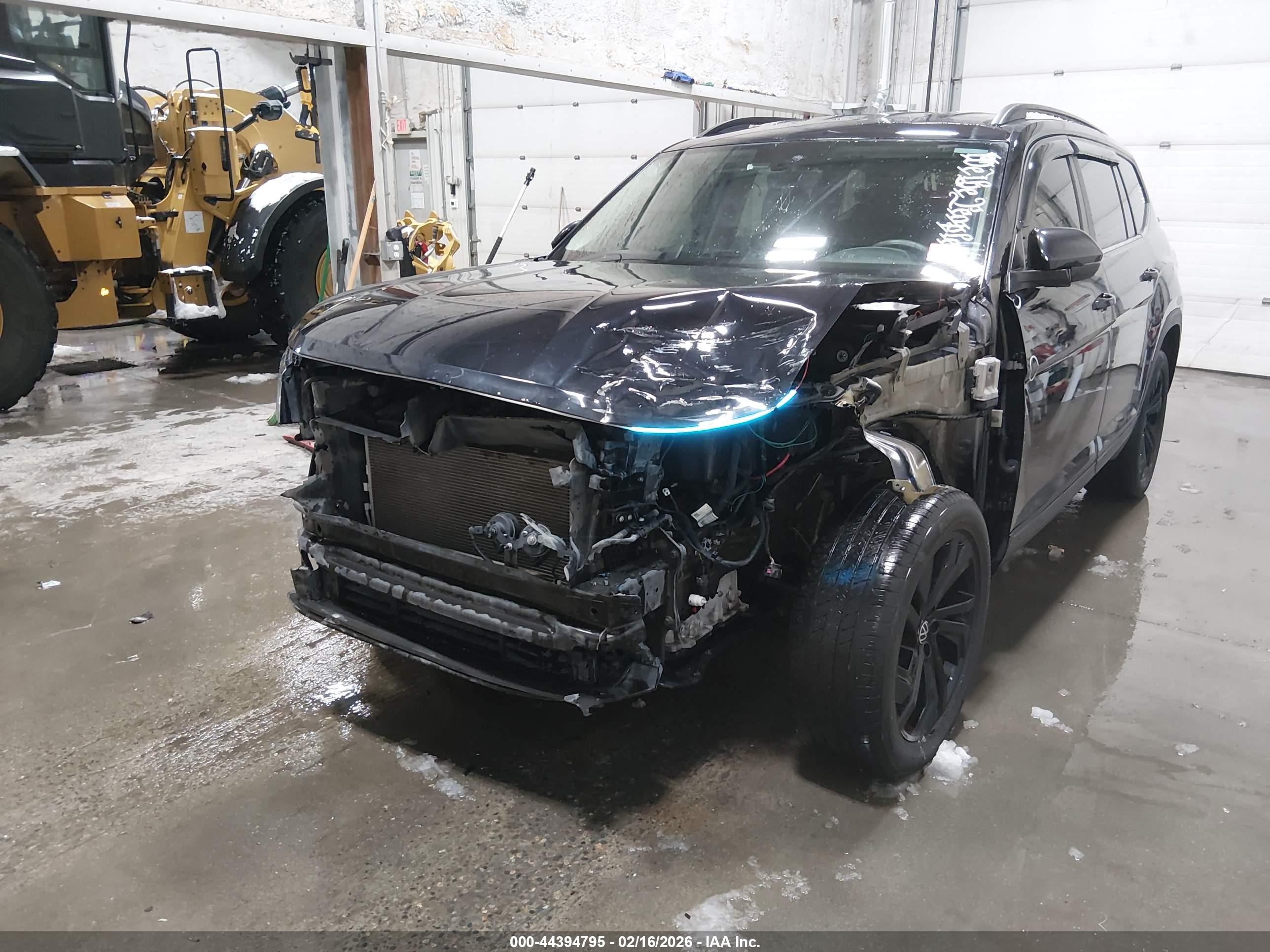 VOLKSWAGEN ATLAS image 6