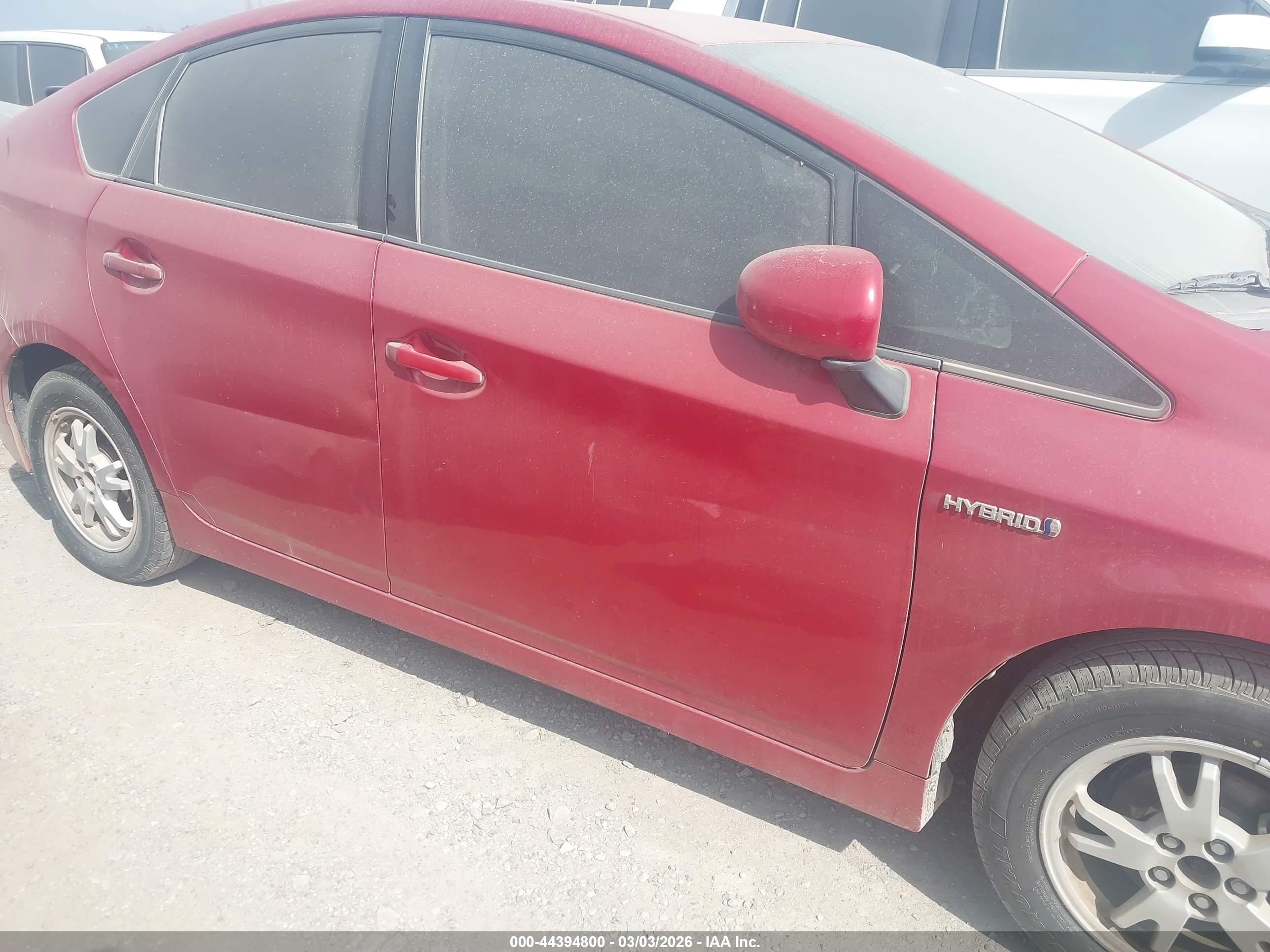TOYOTA PRIUS image 6
