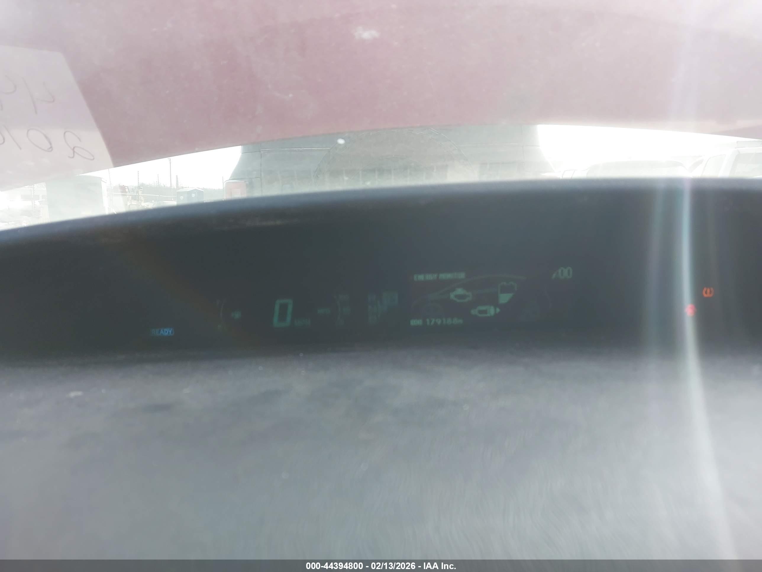 TOYOTA PRIUS image 7