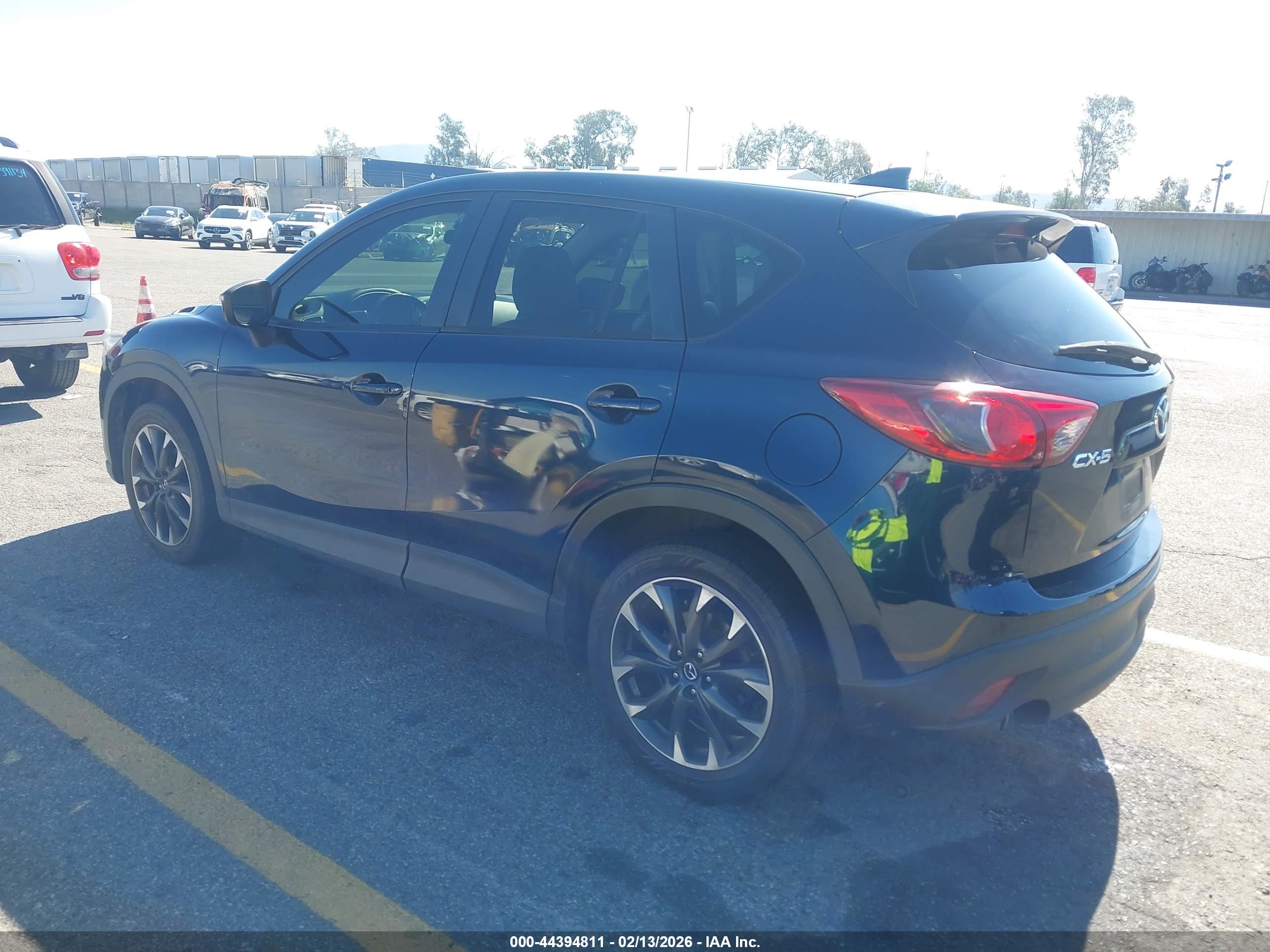 MAZDA CX-5 image 3