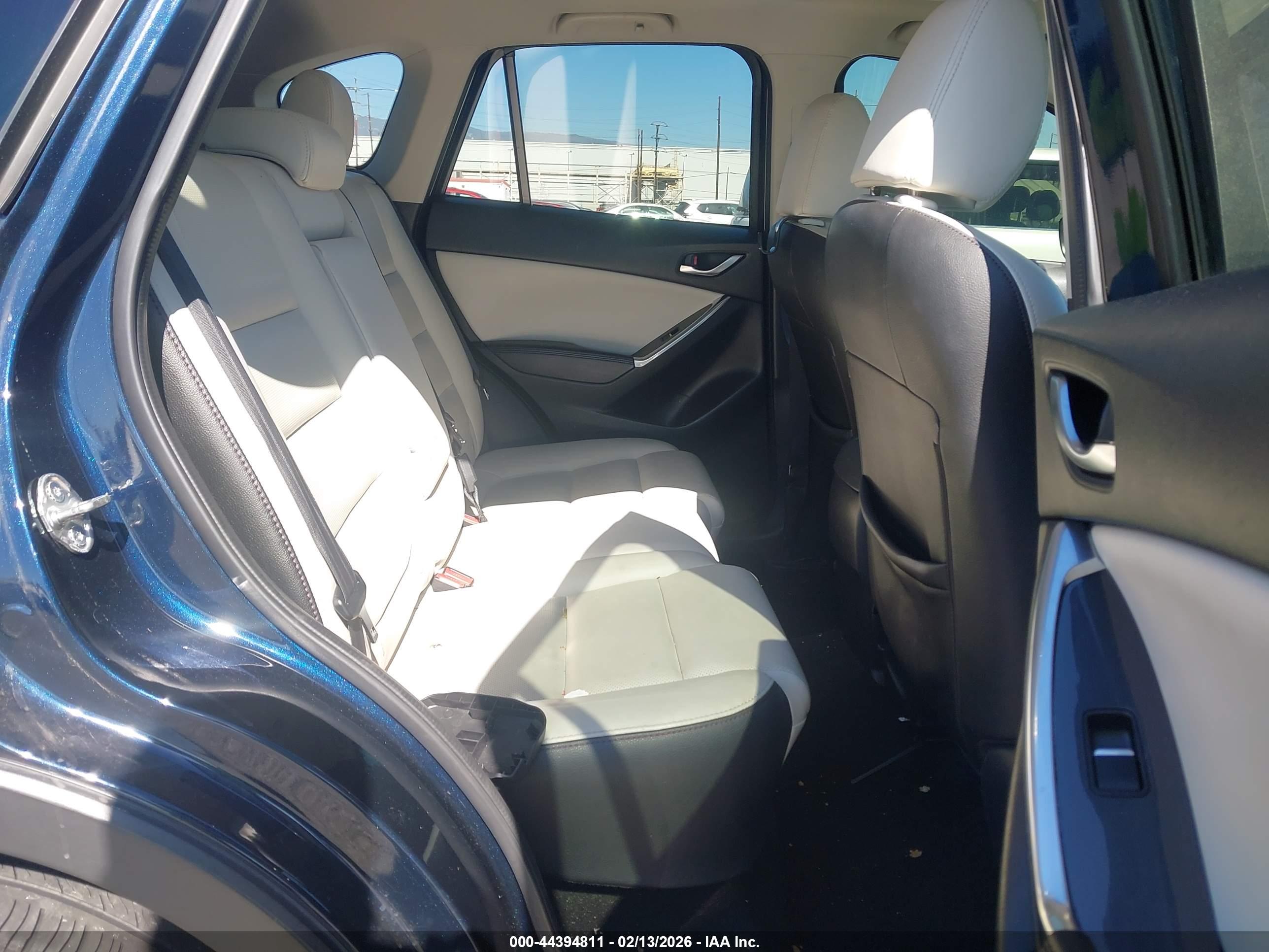 MAZDA CX-5 image 8