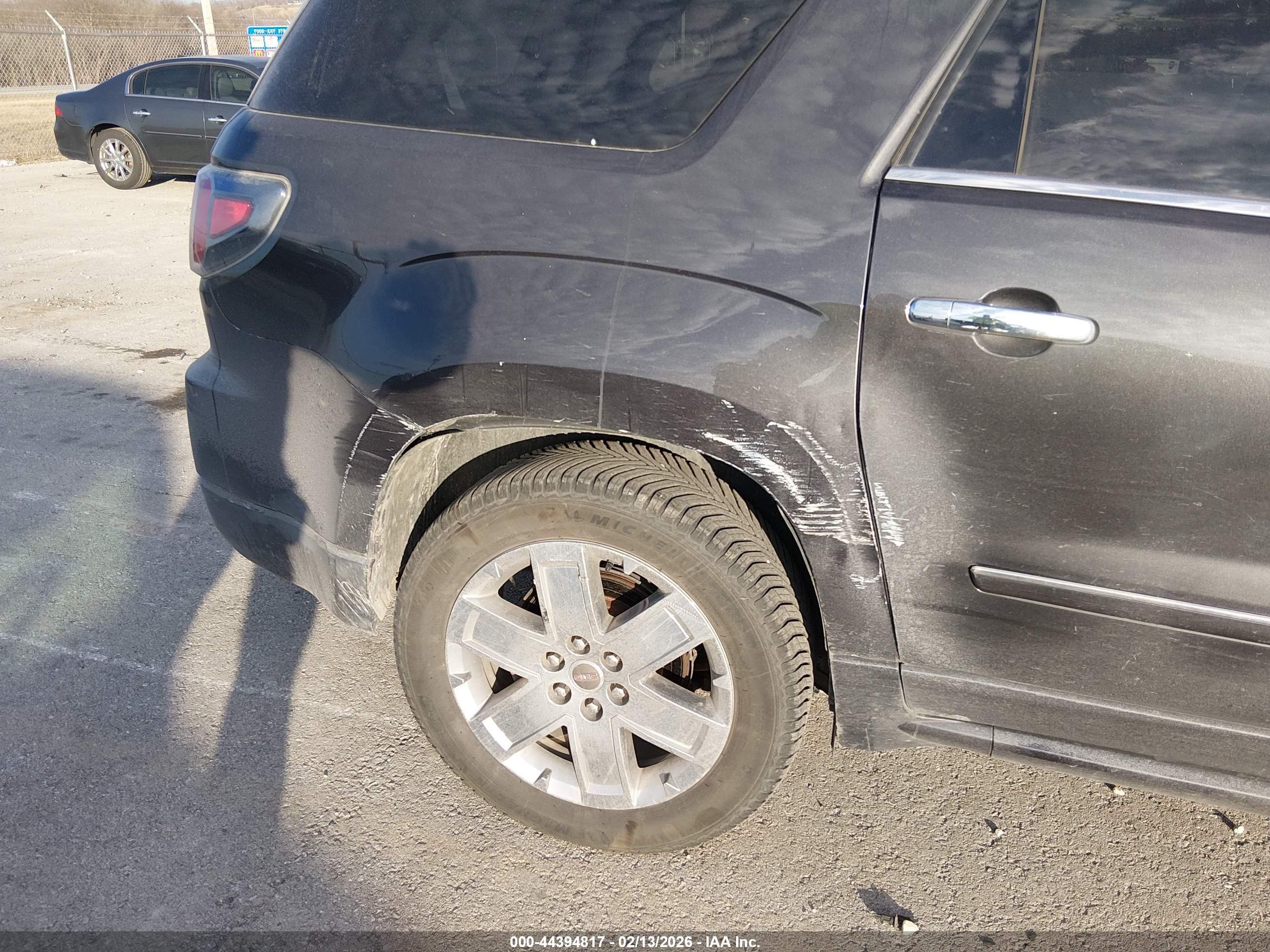 GMC ACADIA image 6