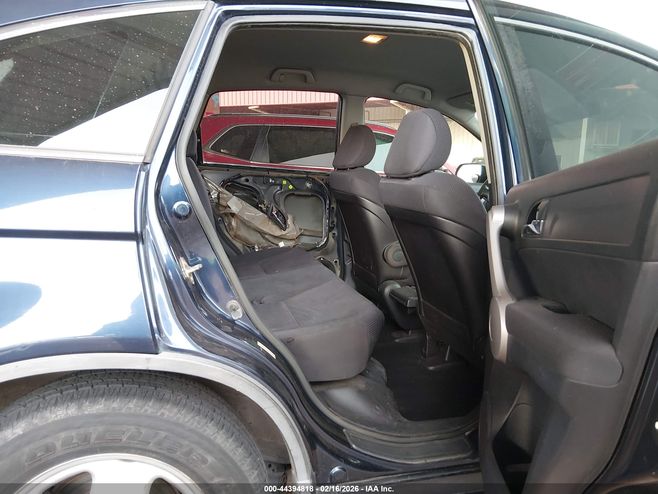 HONDA CR-V image 8