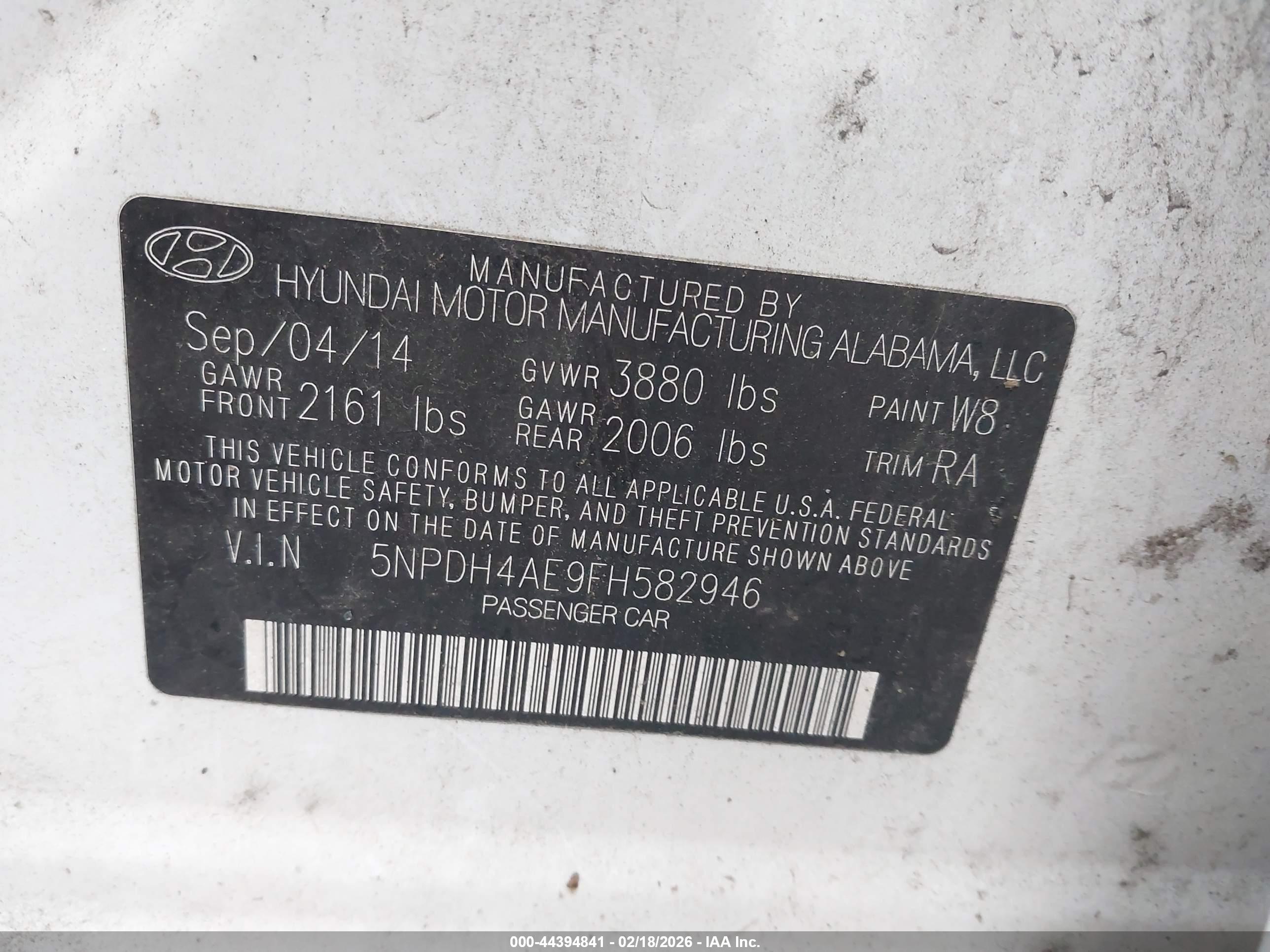 HYUNDAI ELANTRA image 9