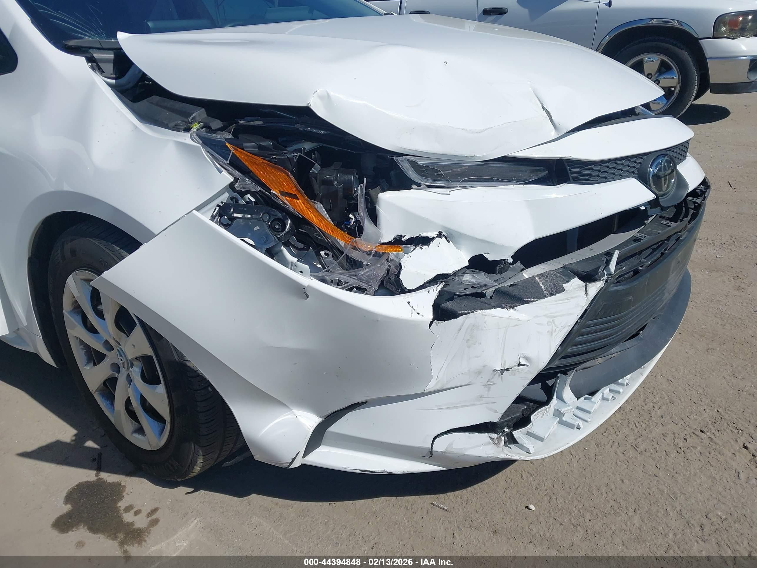 TOYOTA COROLLA image 6