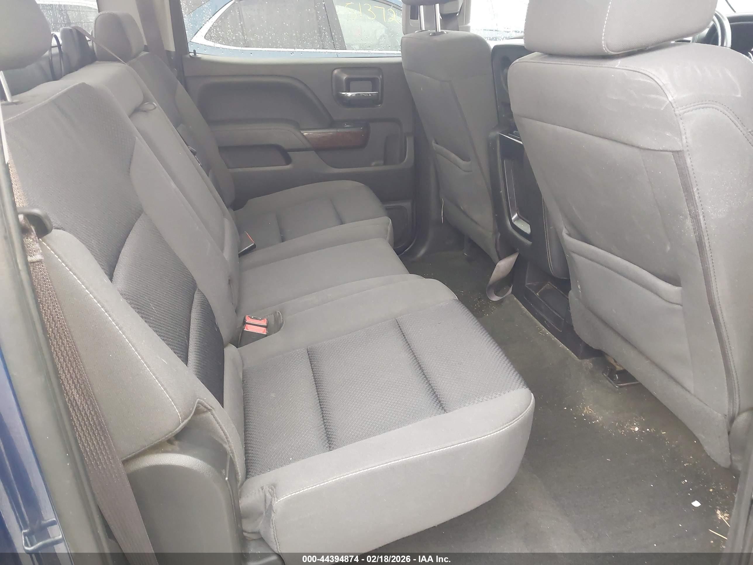GMC SIERRA image 8