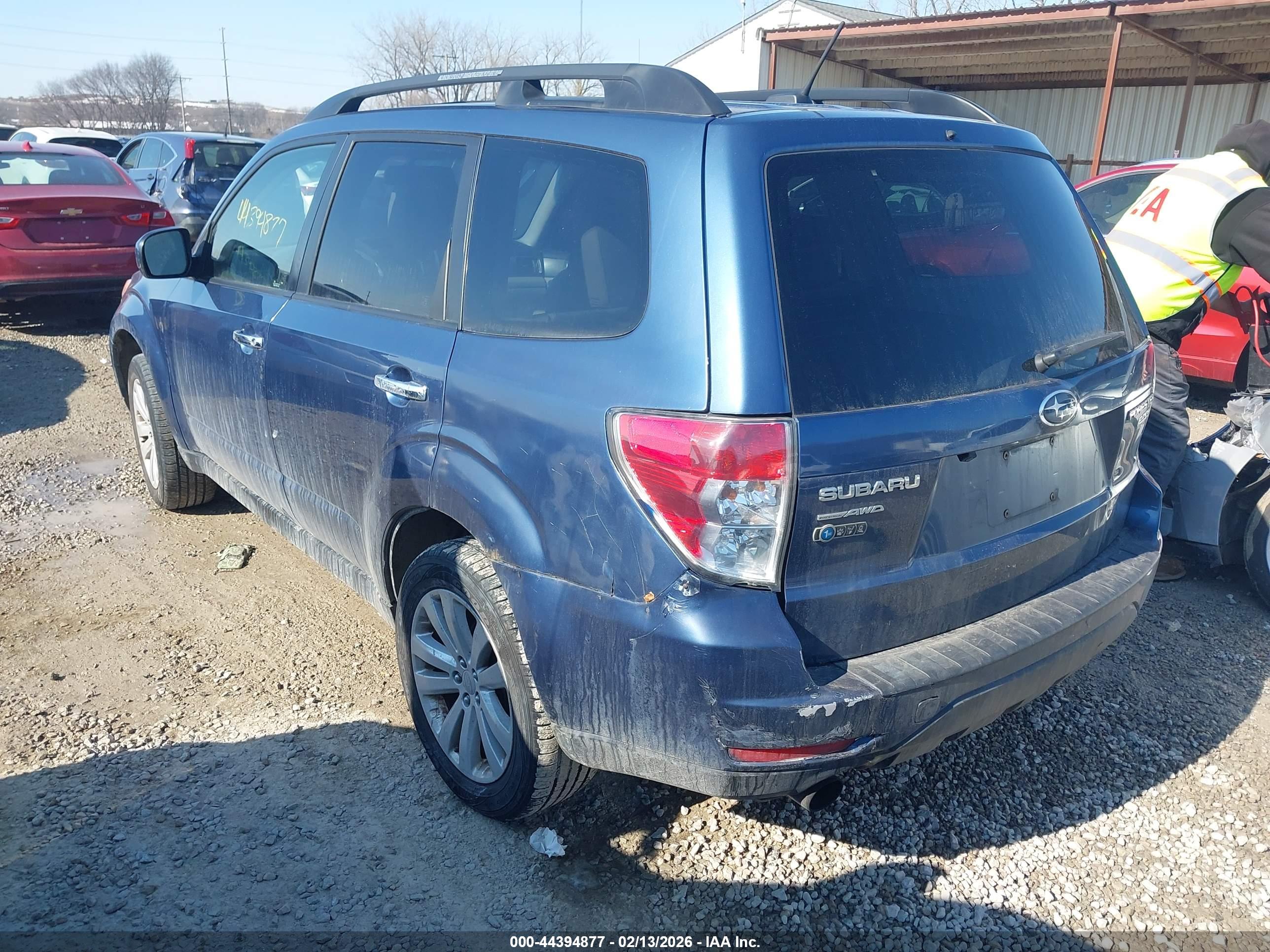 SUBARU FORESTER image 3