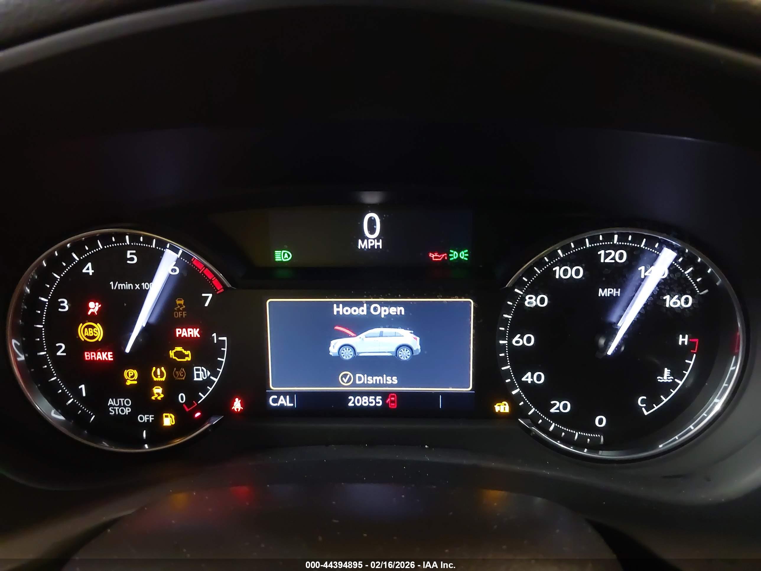 CADILLAC XT4 image 7